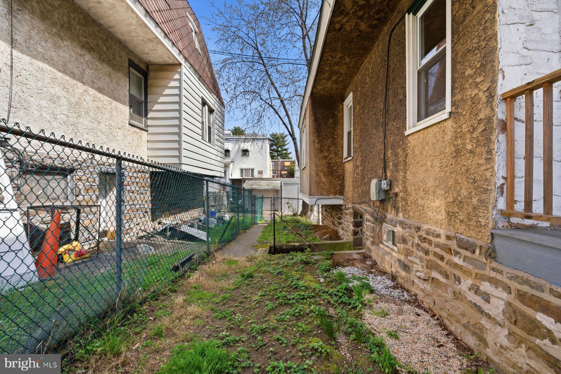 STONEHURST - Residential