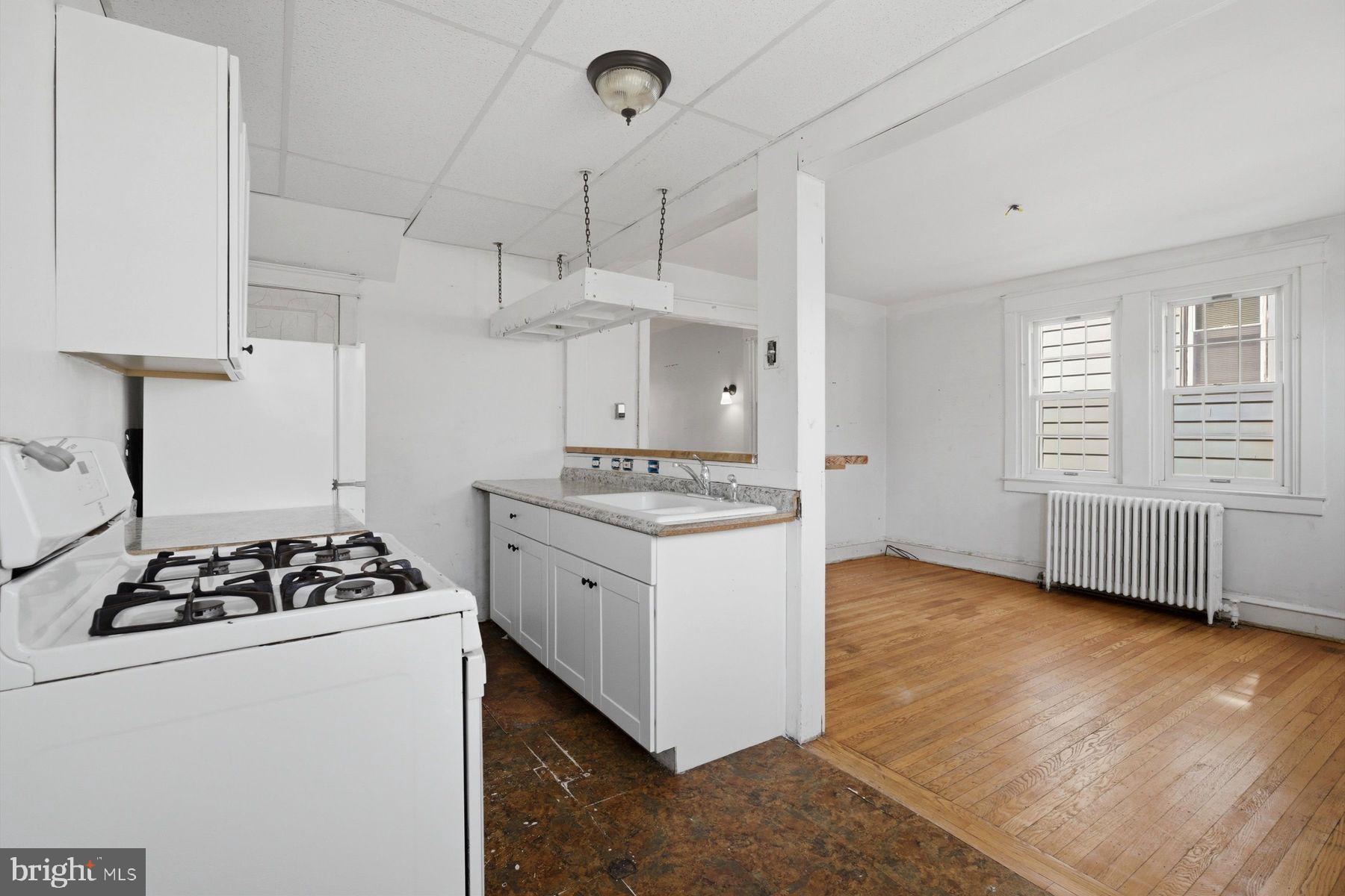 STONEHURST - Residential