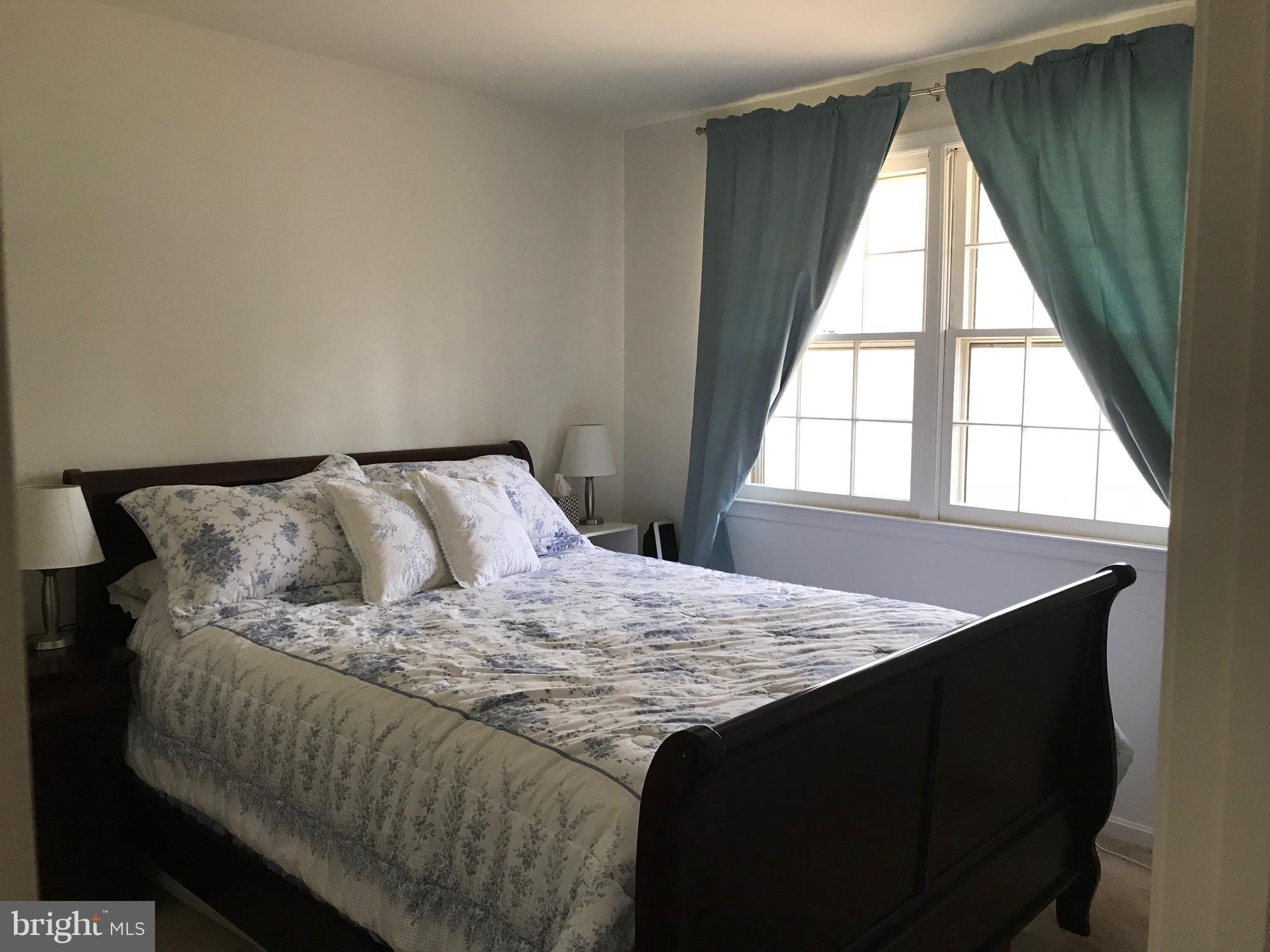 KINGS PARK WEST - Residential Lease