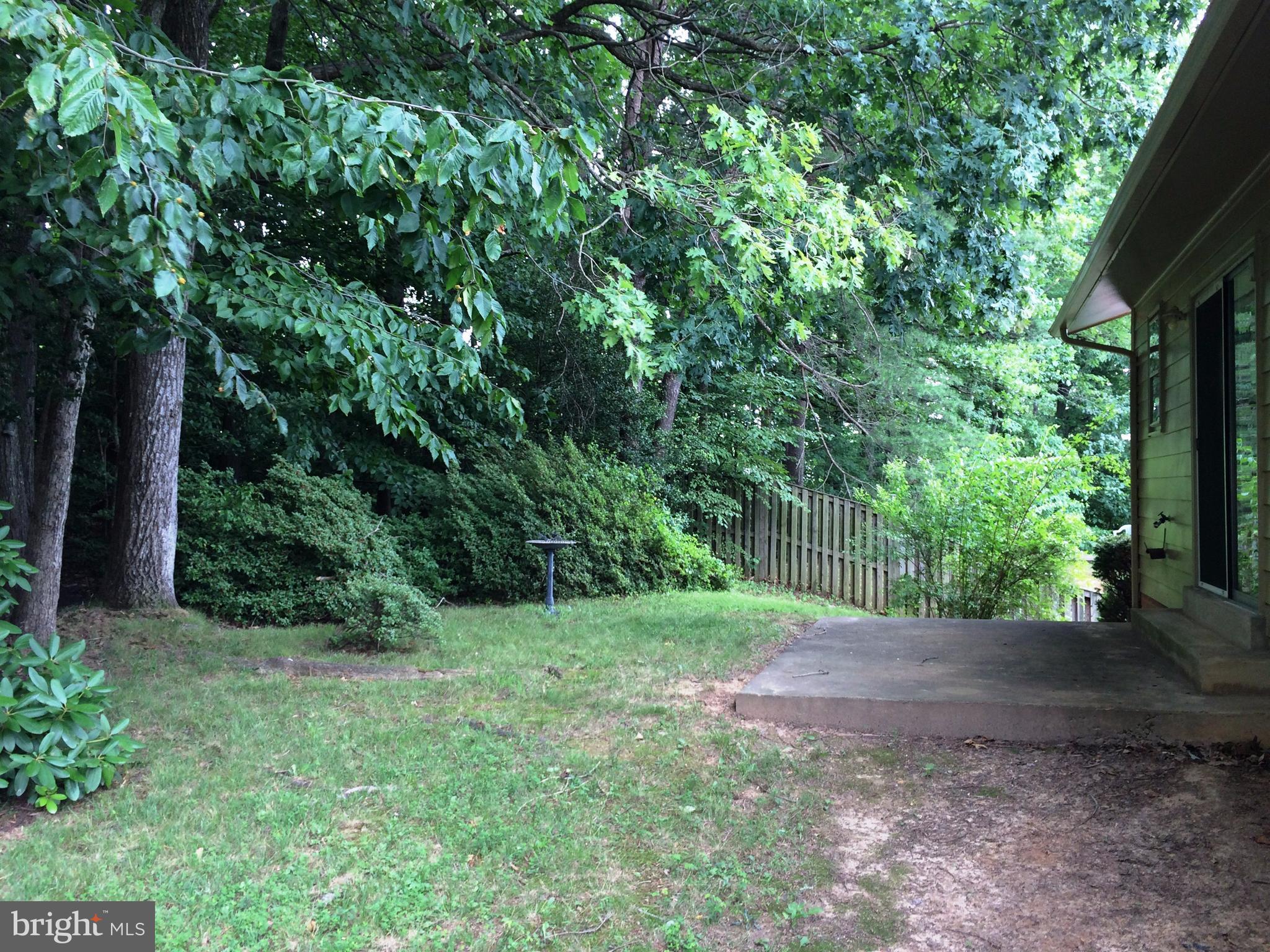 KINGS PARK WEST - Residential Lease