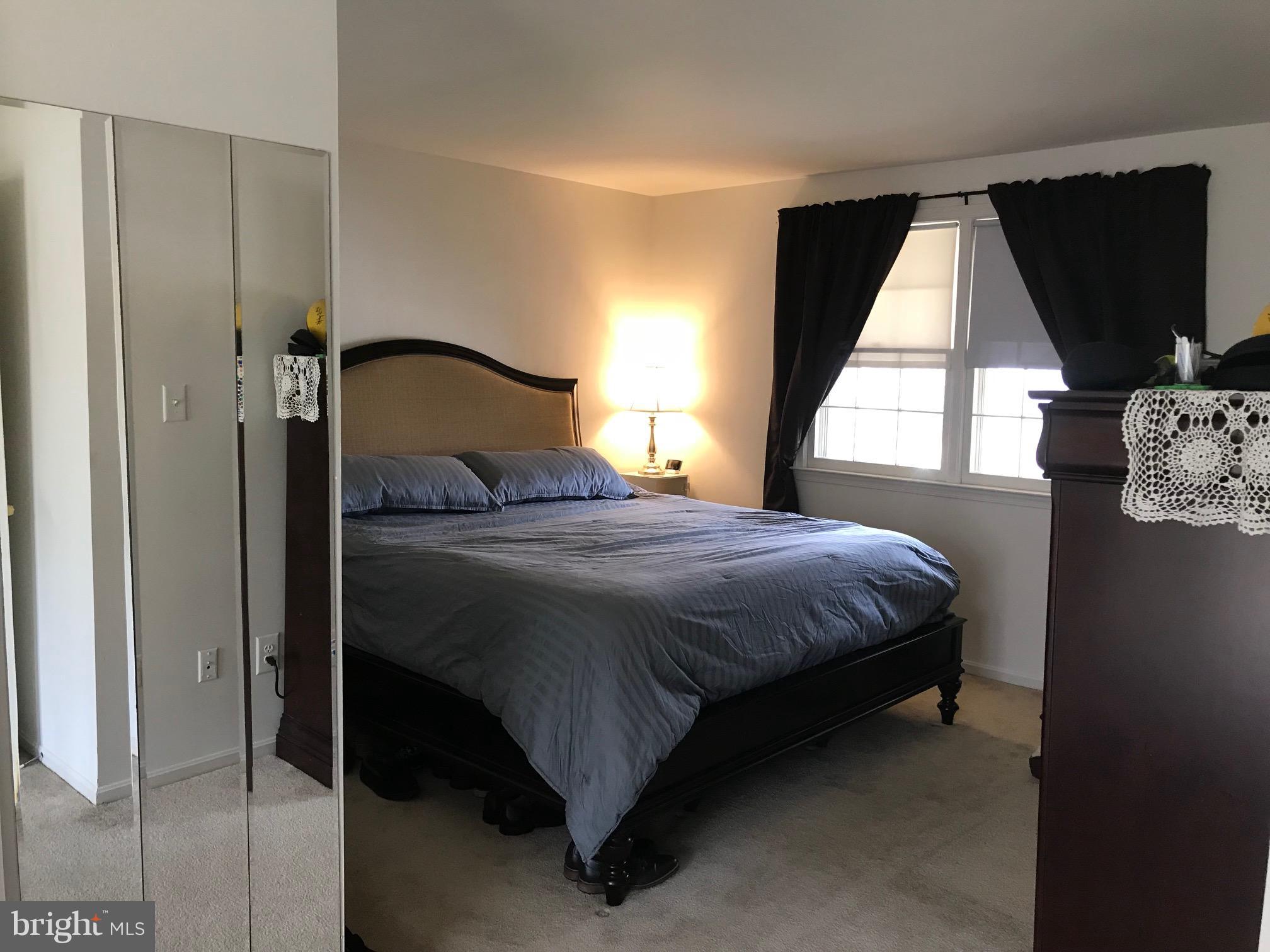 KINGS PARK WEST - Residential Lease