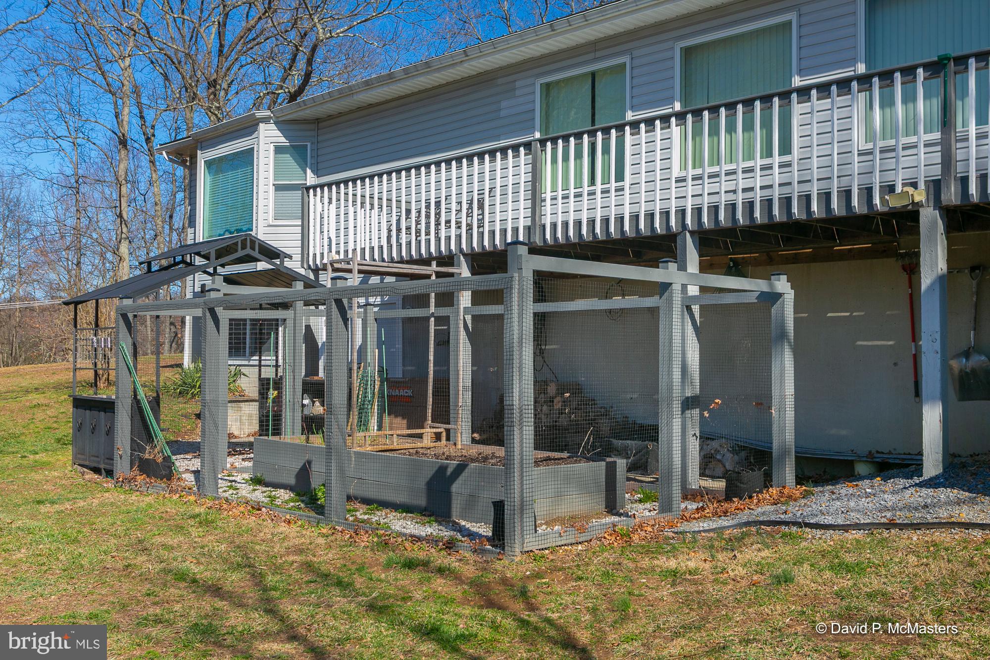 WOODSIDE ACRES - Residential