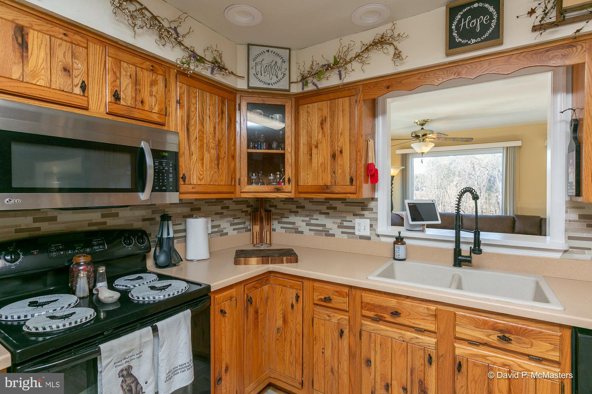 WOODSIDE ACRES - Residential