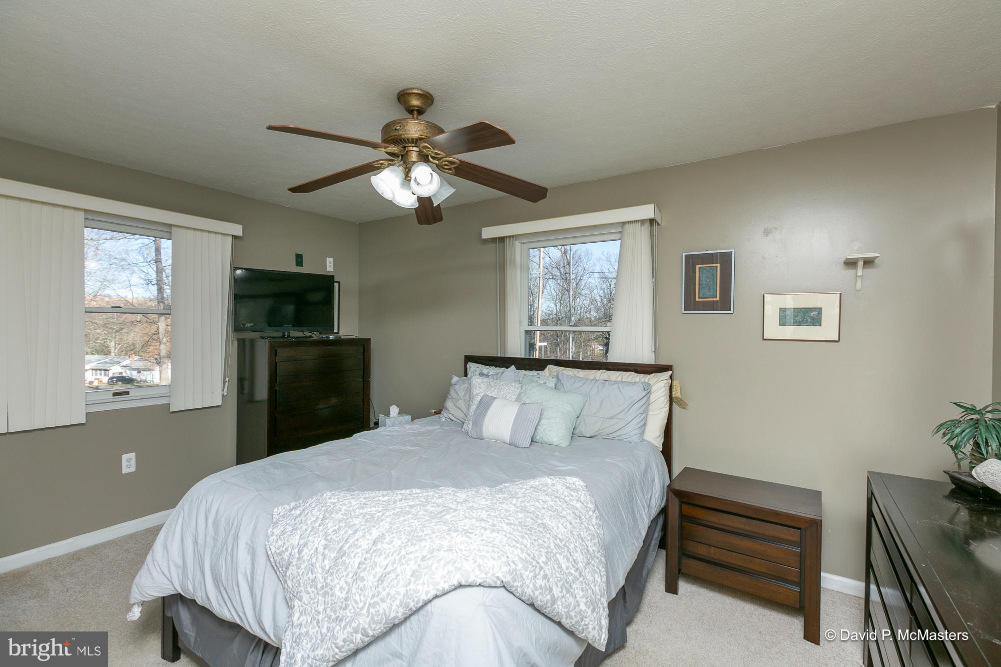 WOODSIDE ACRES - Residential