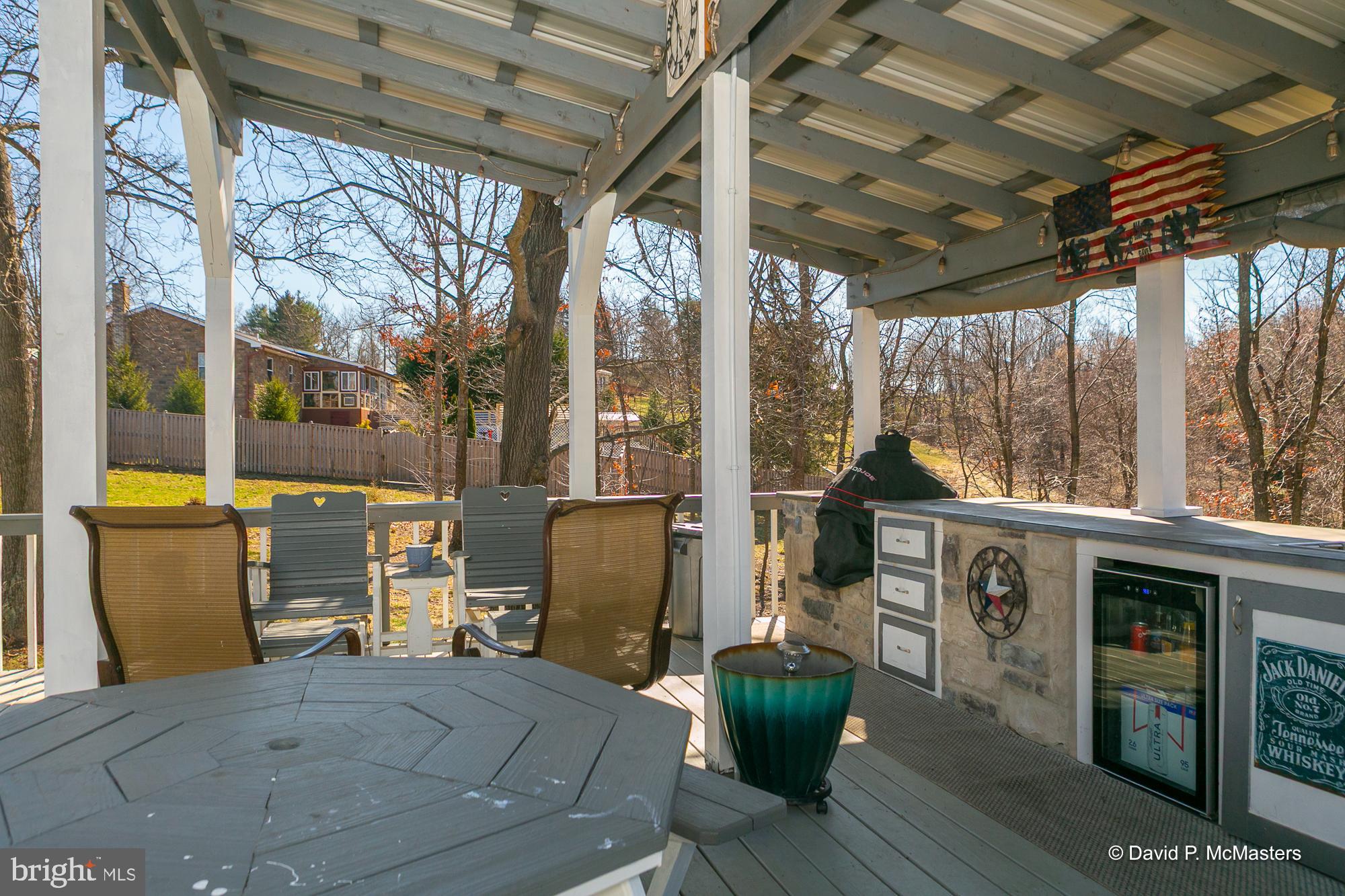 WOODSIDE ACRES - Residential