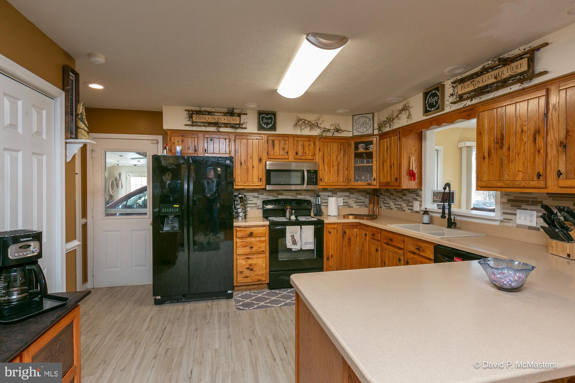 WOODSIDE ACRES - Residential