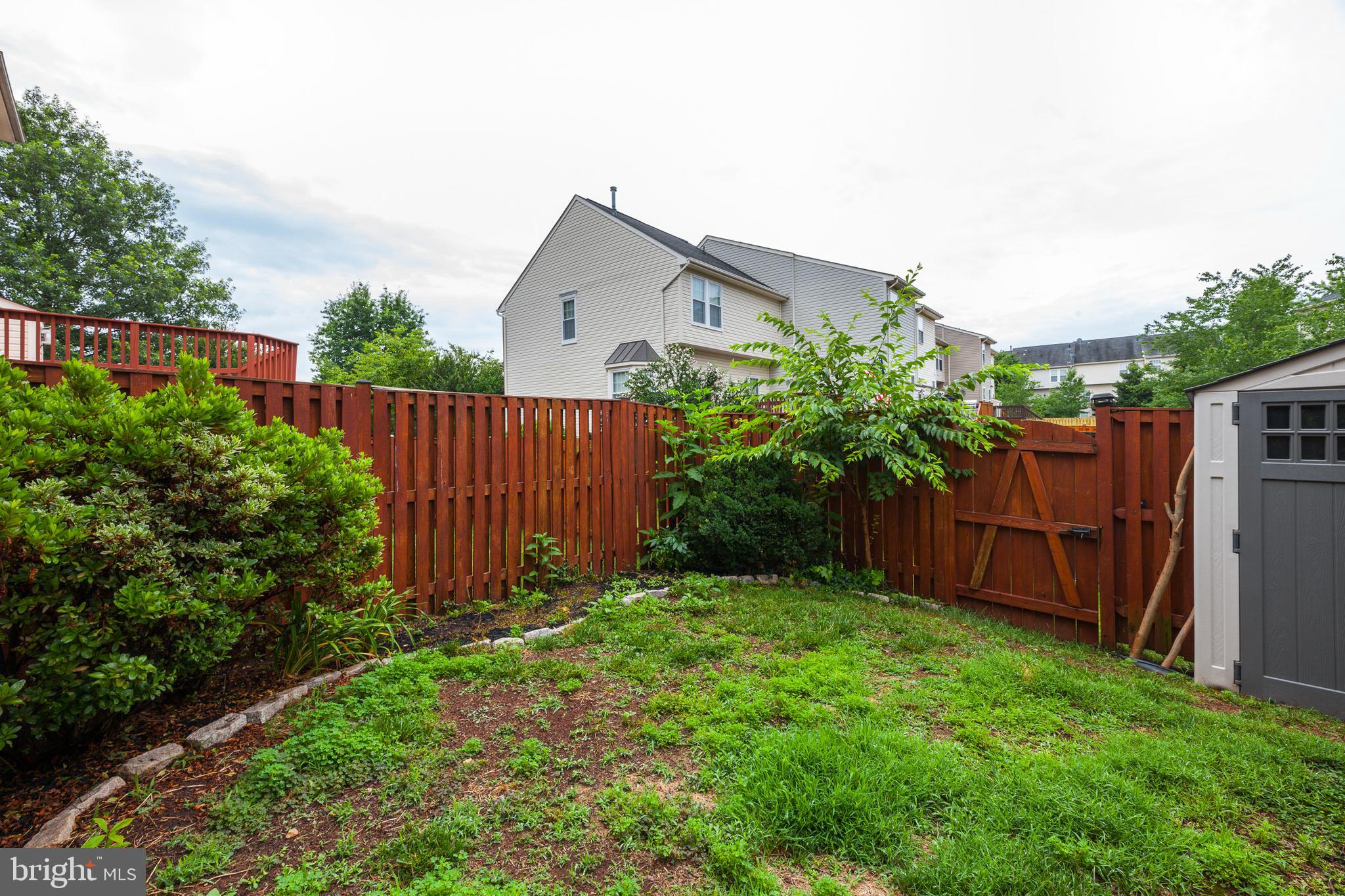 SOMERSET - Residential