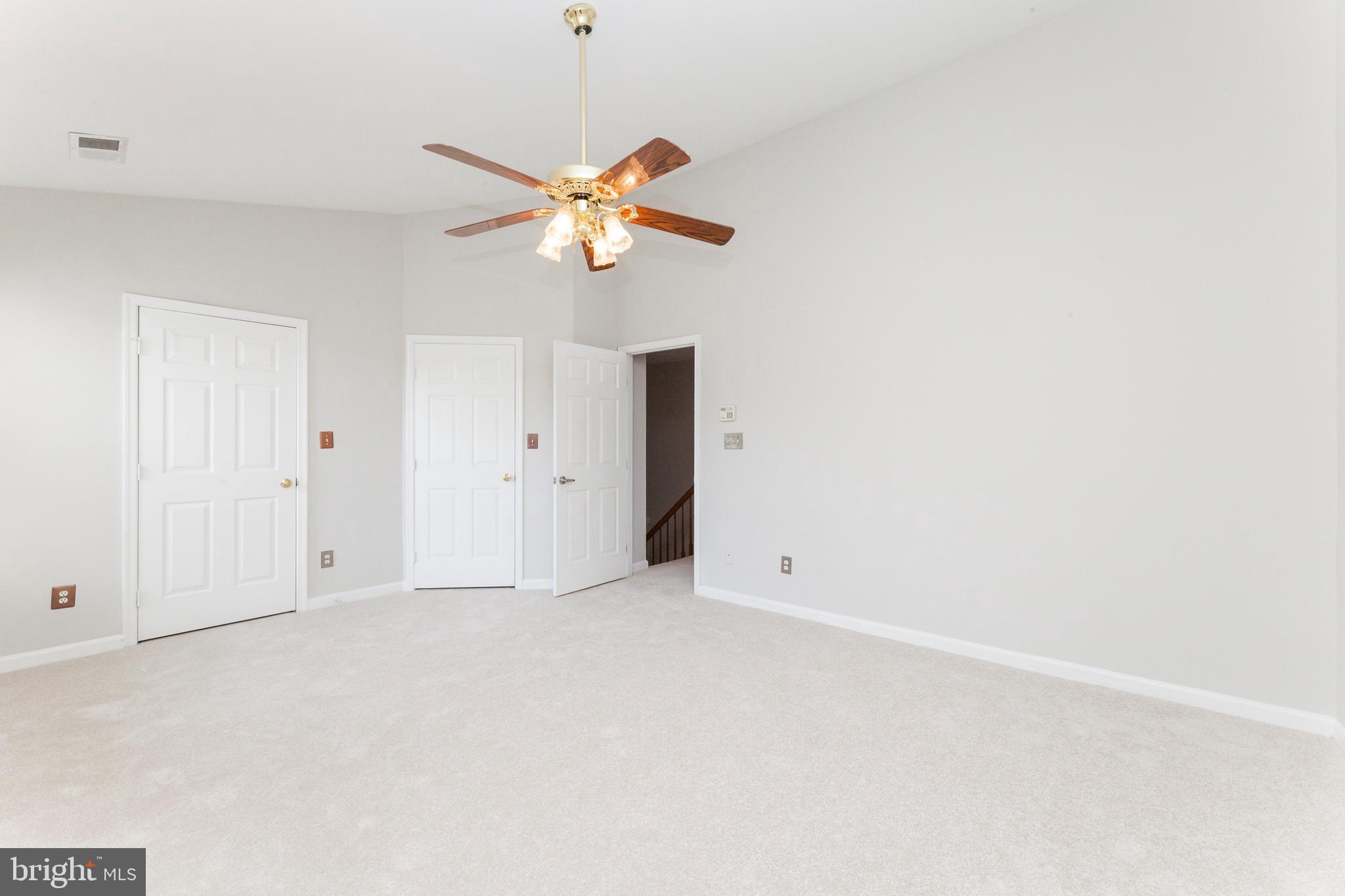 SOMERSET - Residential