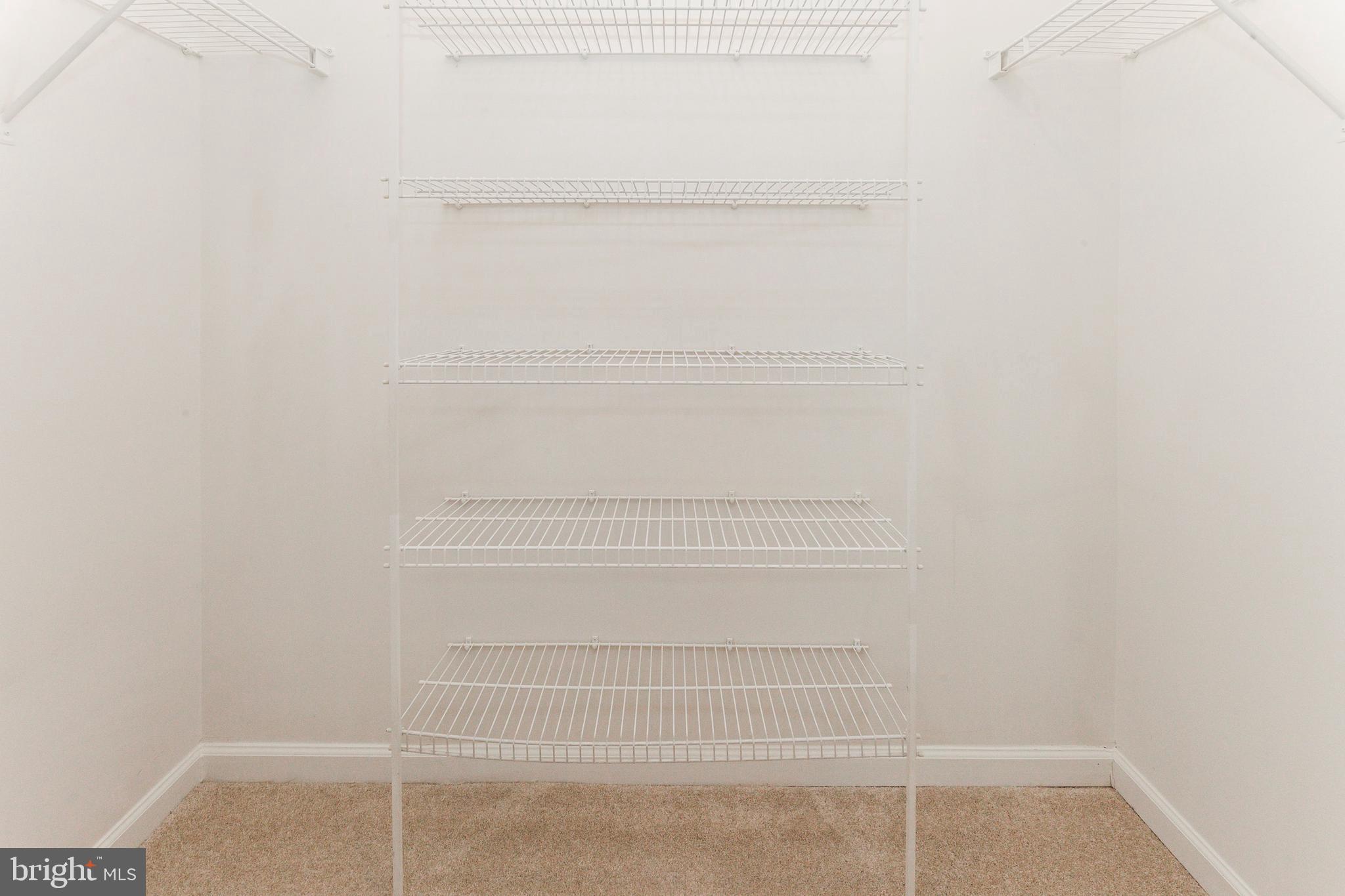 SOMERSET - Residential