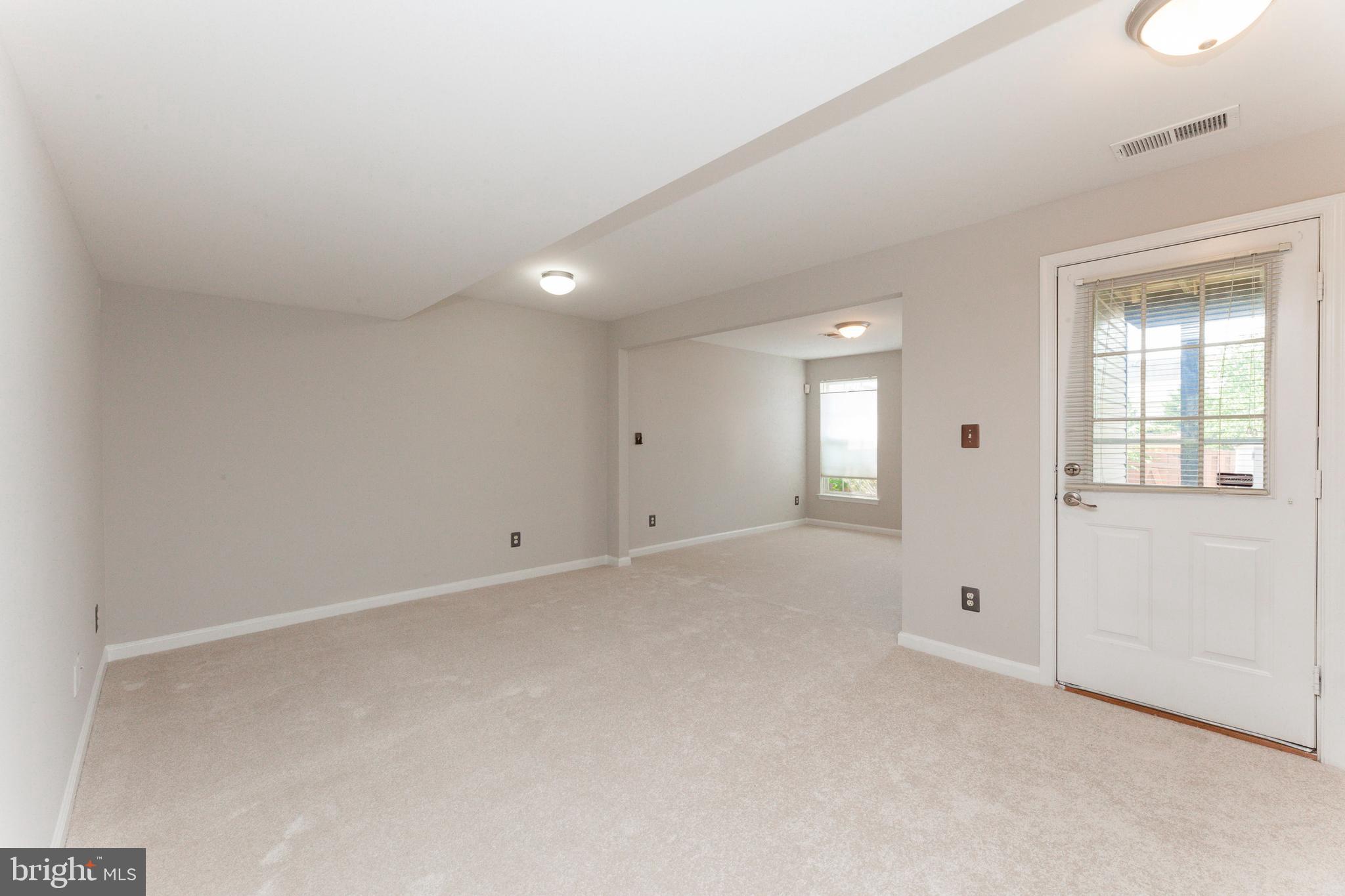 SOMERSET - Residential