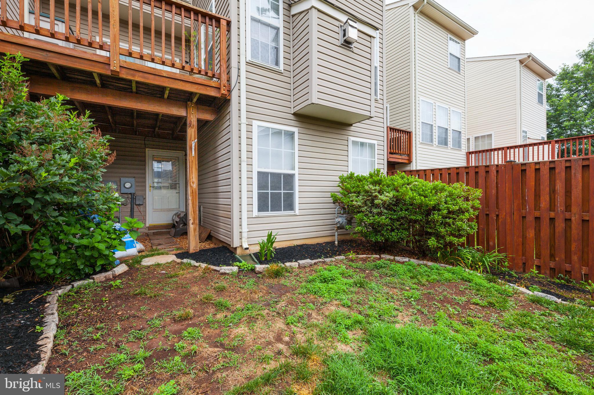 SOMERSET - Residential