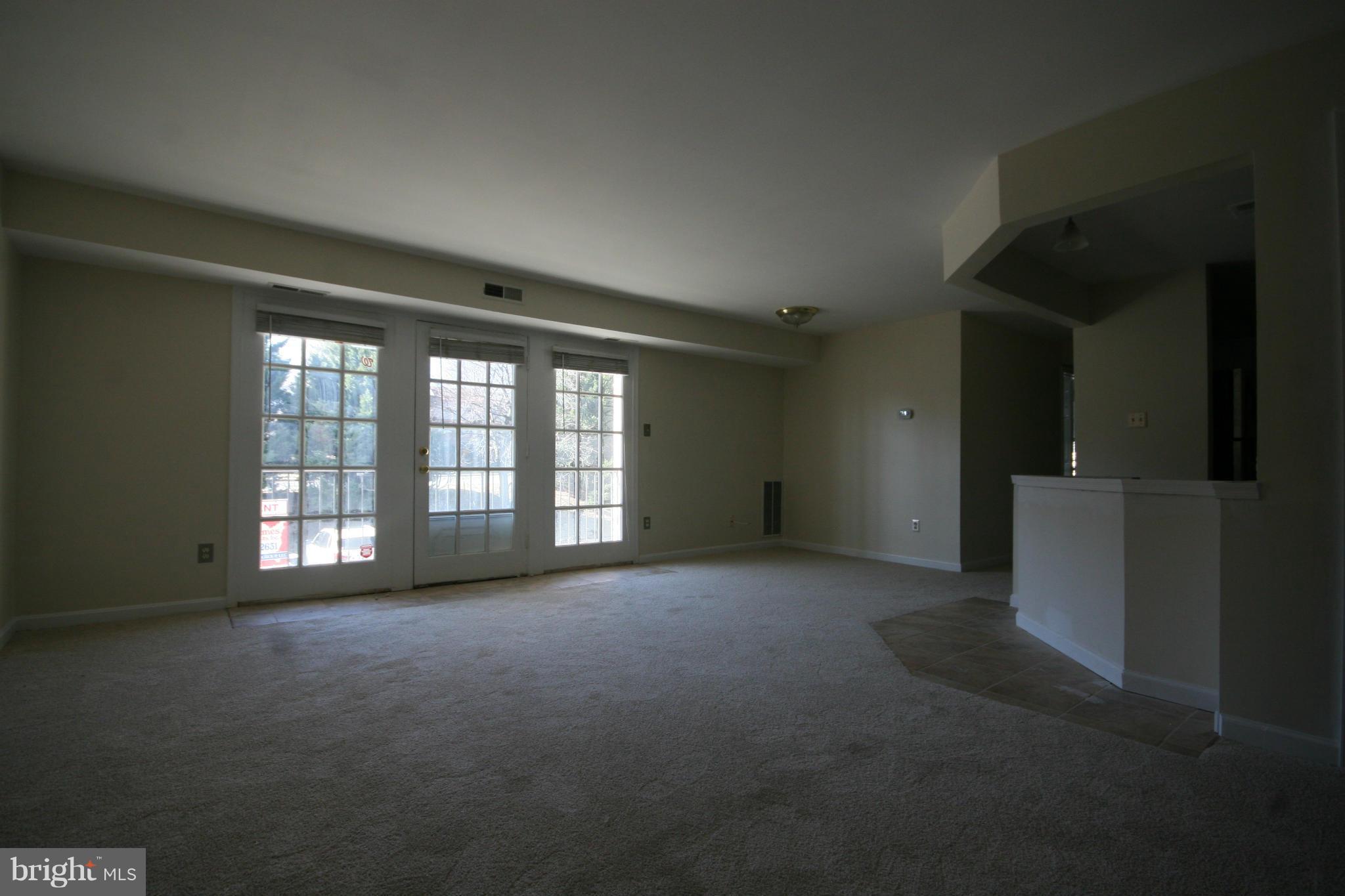 MOORINGS OF OCCOQUAN CON - Residential Lease