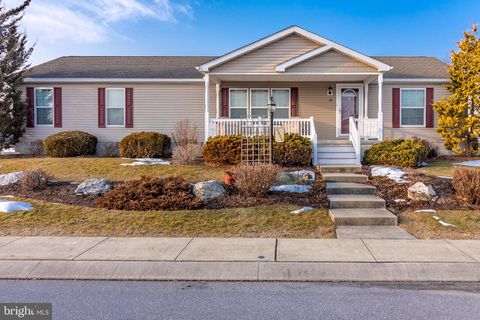 Photo of 28 Quartz Lane, ANNVILLE, PA 17003 (MLS # PALN2024914)