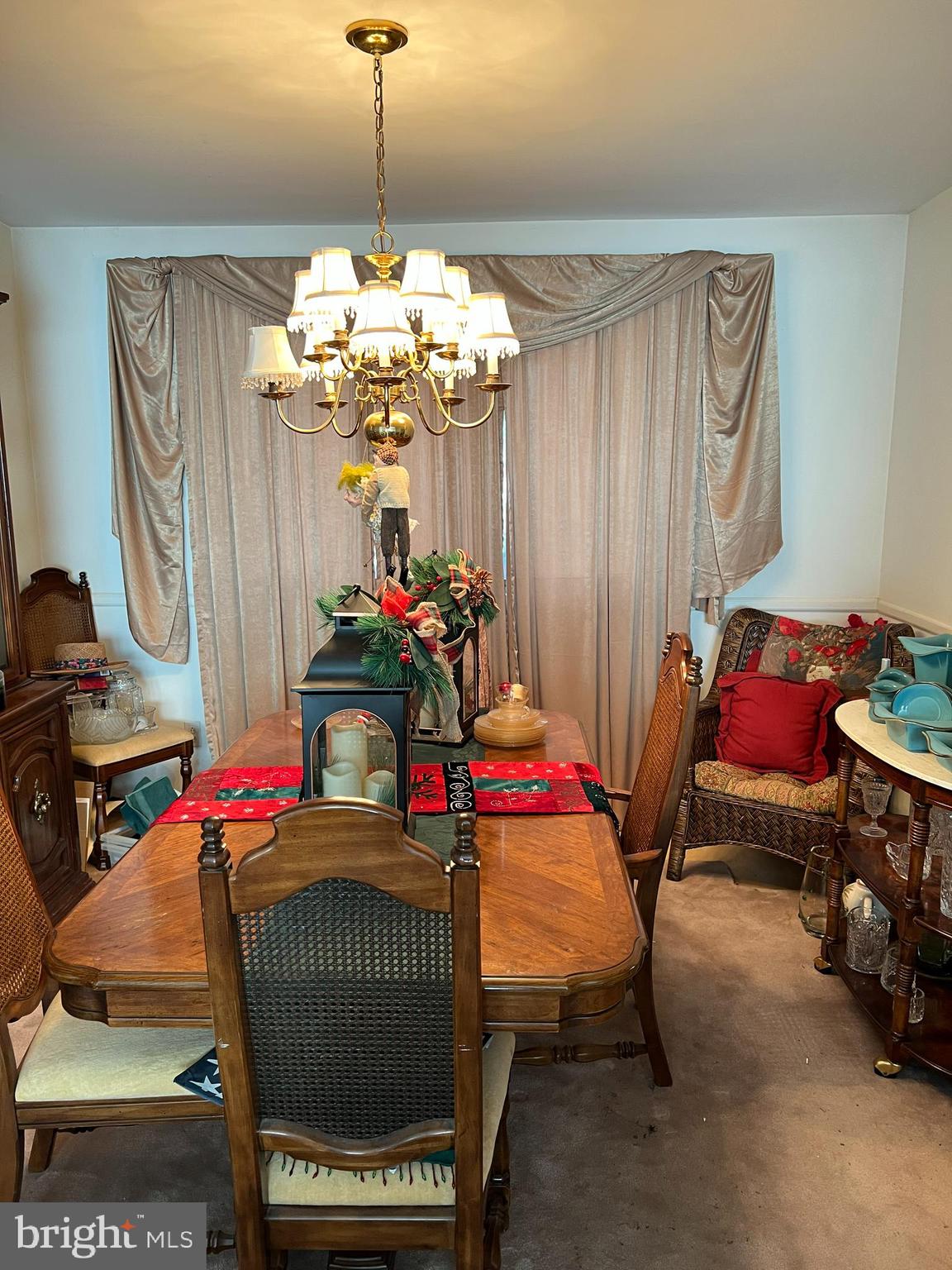 NOB HILL - Residential