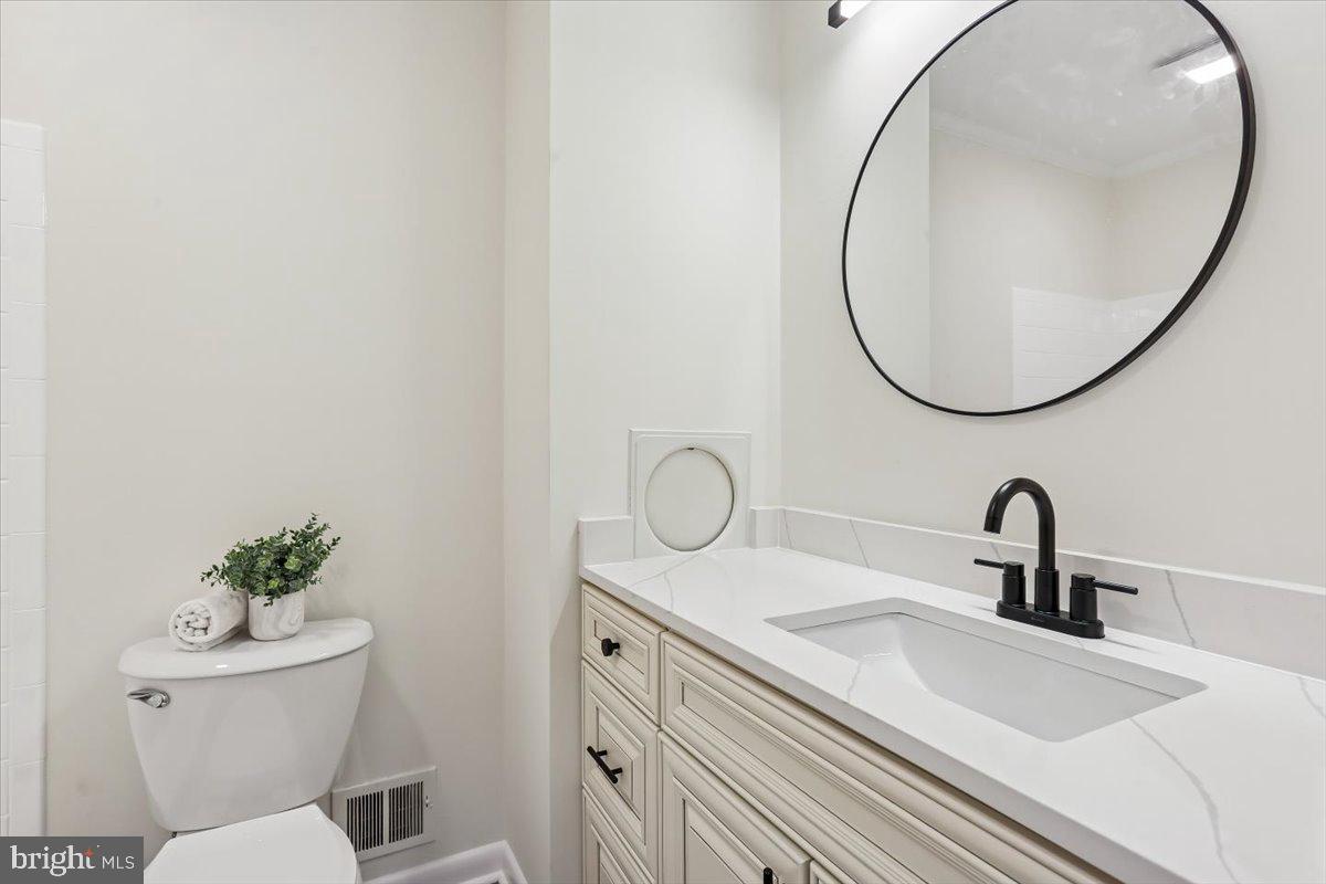 REGENCY ESTATES - Residential