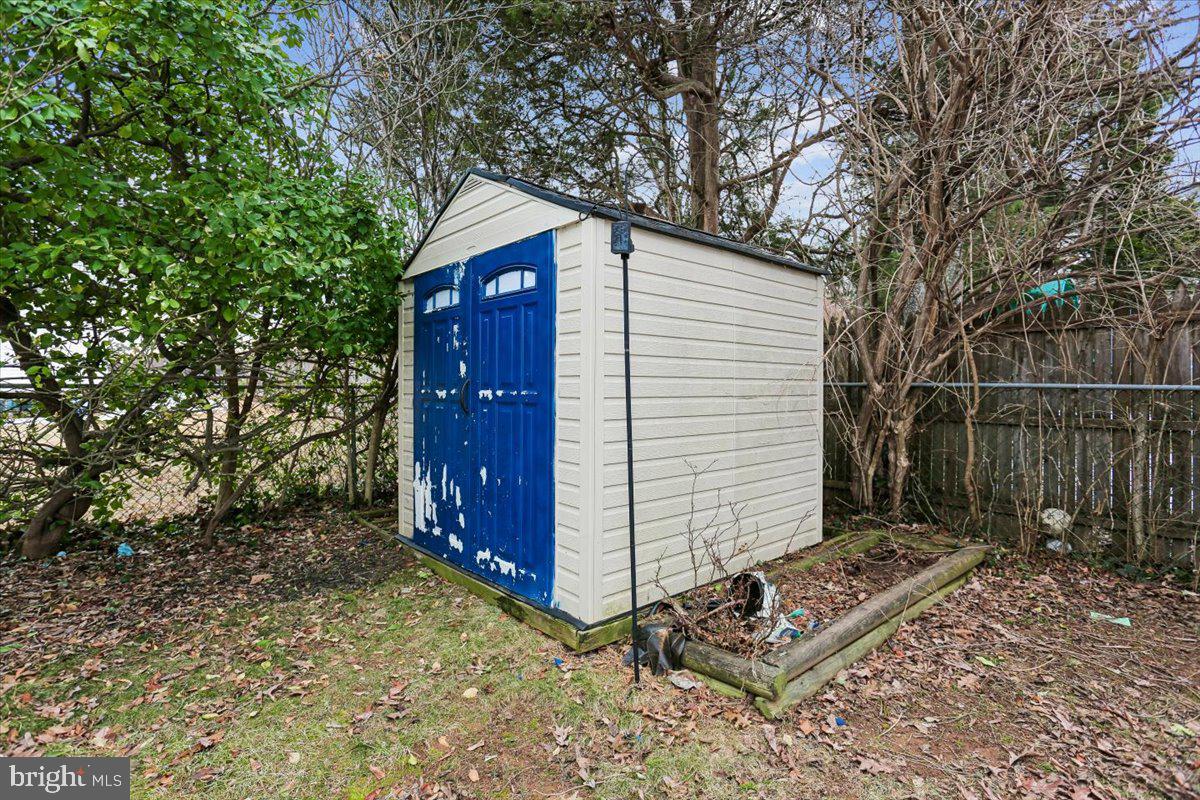 REGENCY ESTATES - Residential