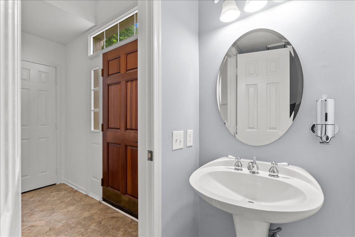 TAVISTOCK FARMS - Residential