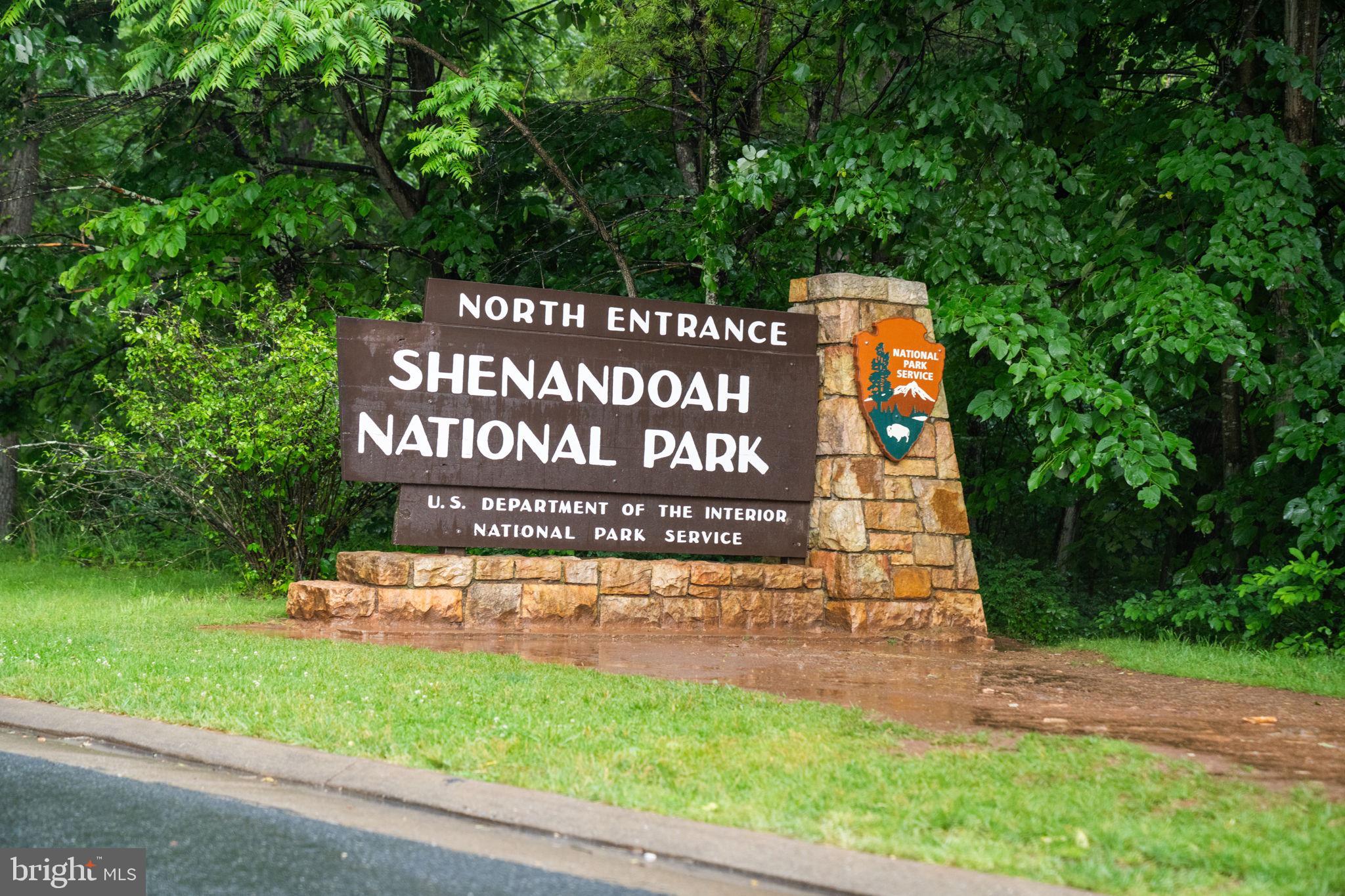 RIVER RIDGE ON THE SHENANDOAH - Residential