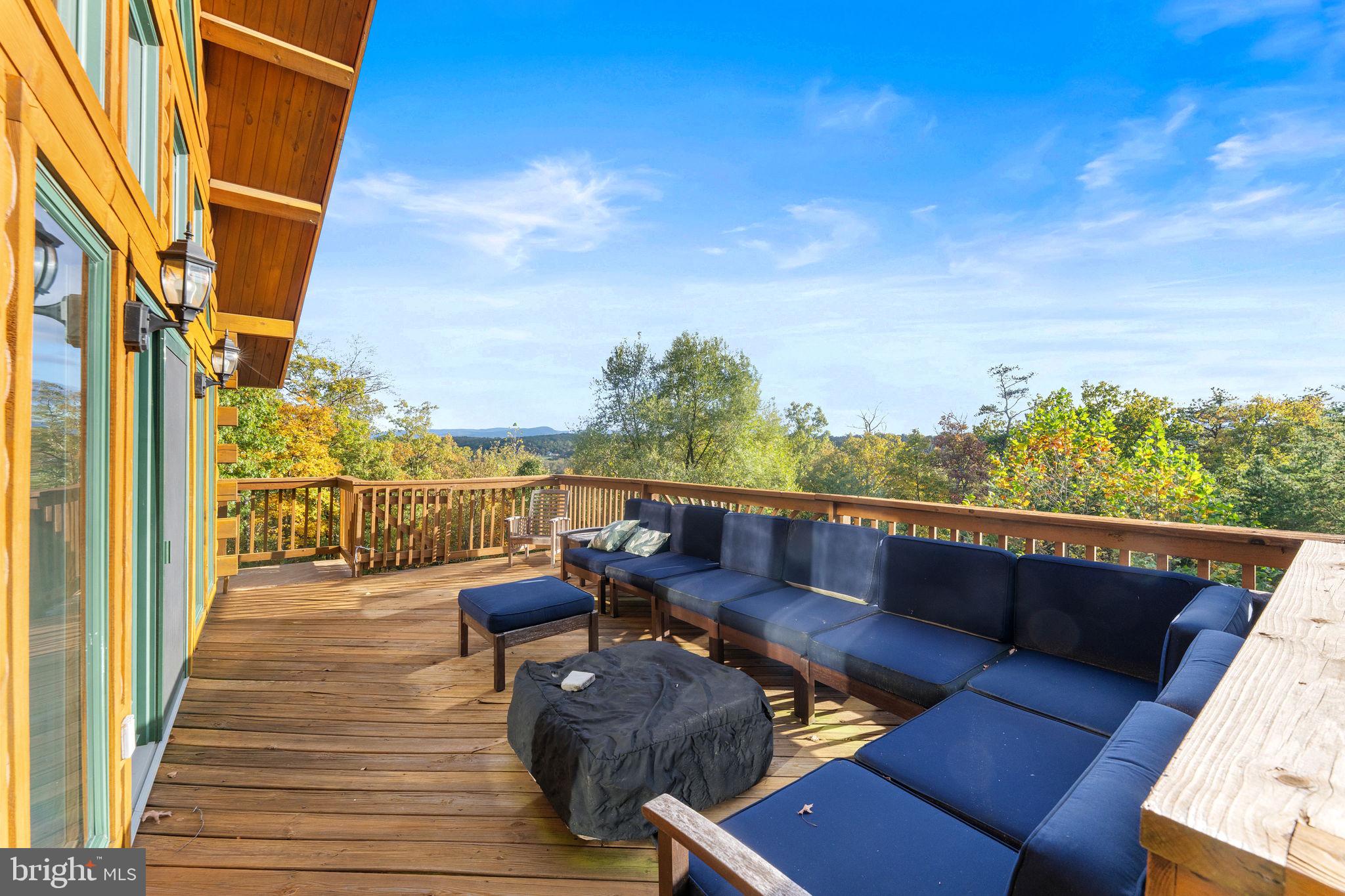 RIVER RIDGE ON THE SHENANDOAH - Residential