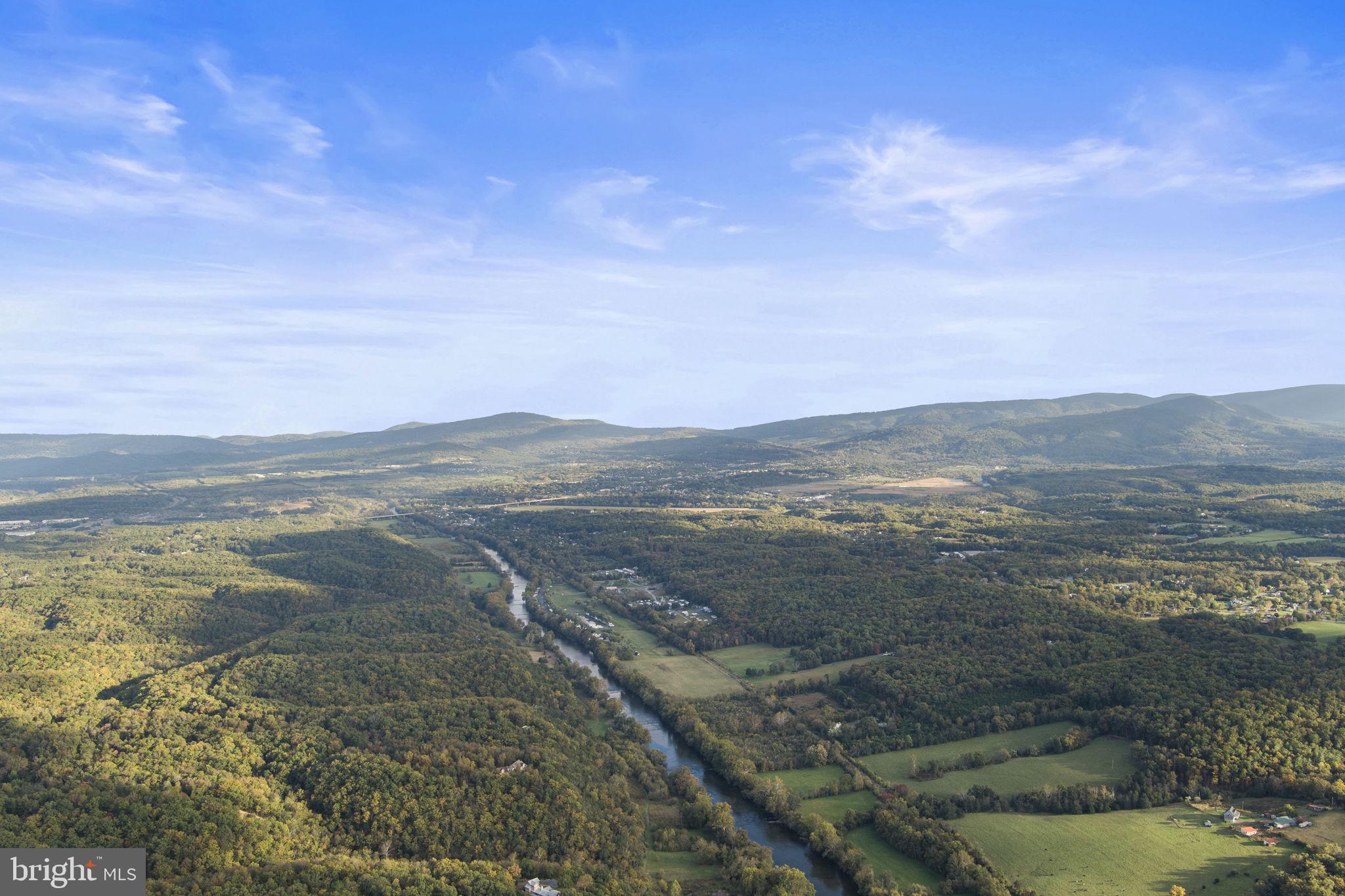 RIVER RIDGE ON THE SHENANDOAH - Residential