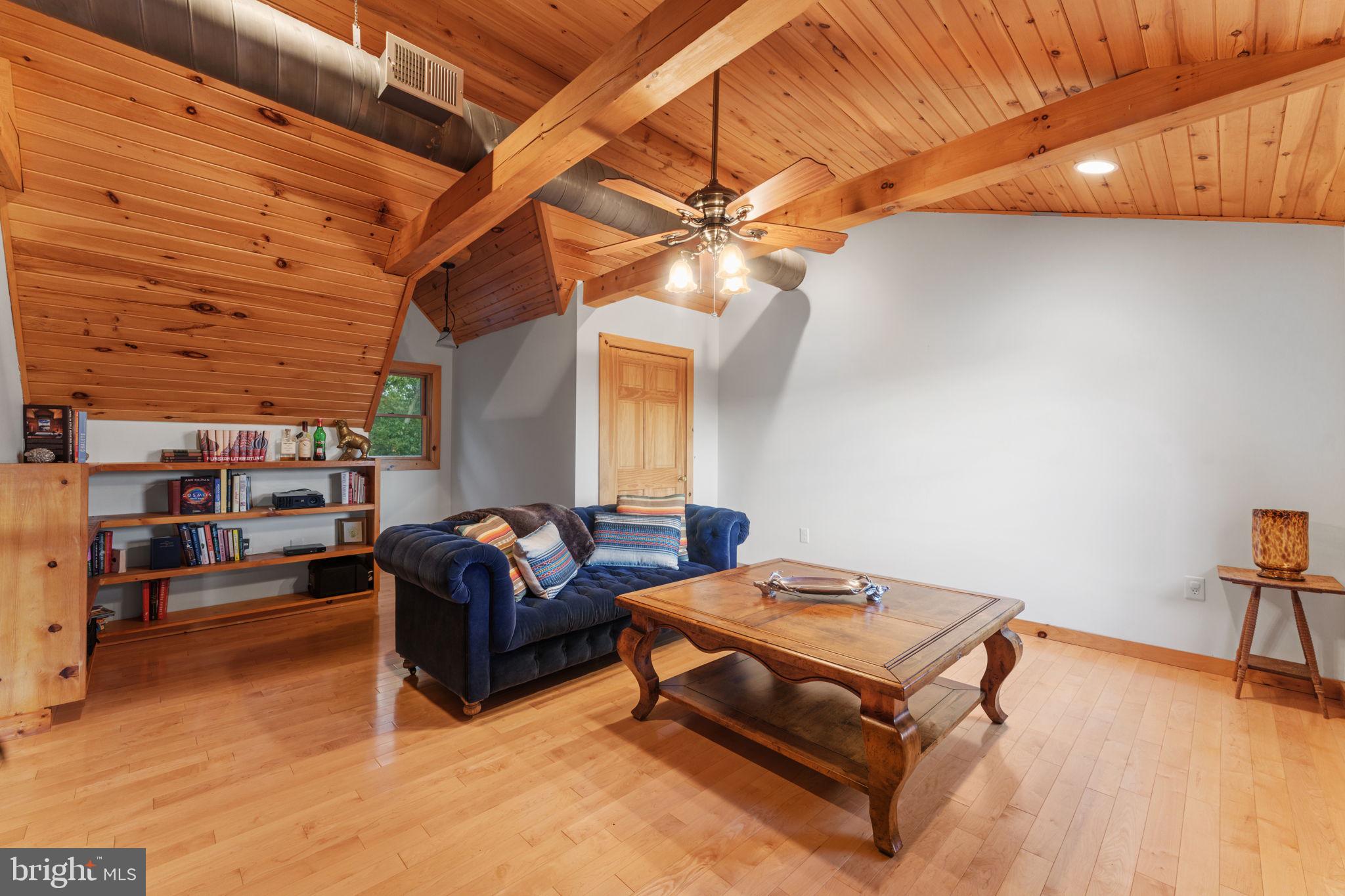 RIVER RIDGE ON THE SHENANDOAH - Residential