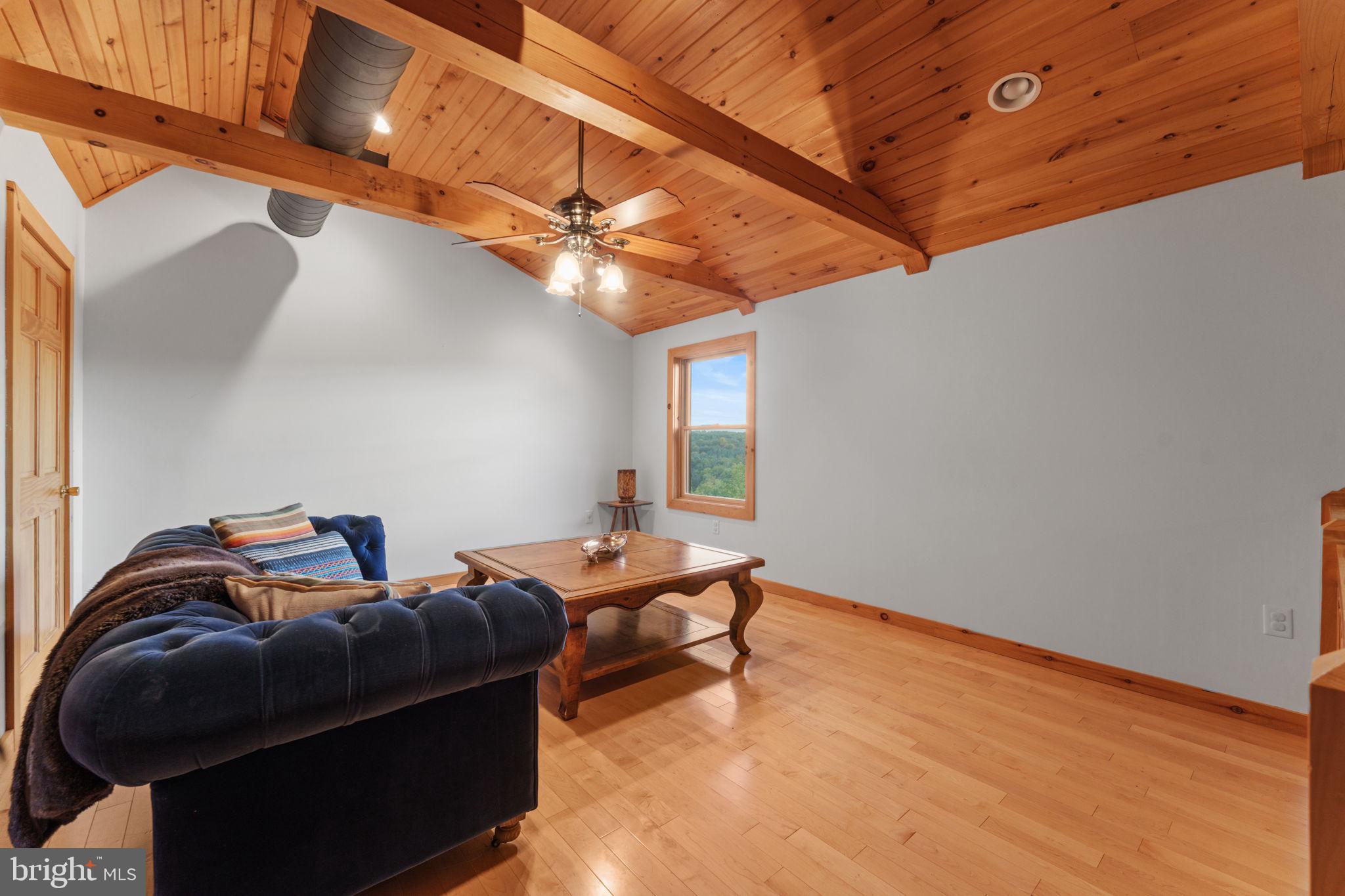 RIVER RIDGE ON THE SHENANDOAH - Residential