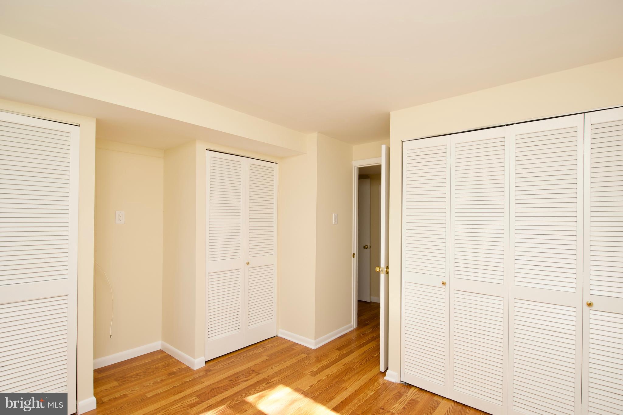 WILLOW RUN - Residential