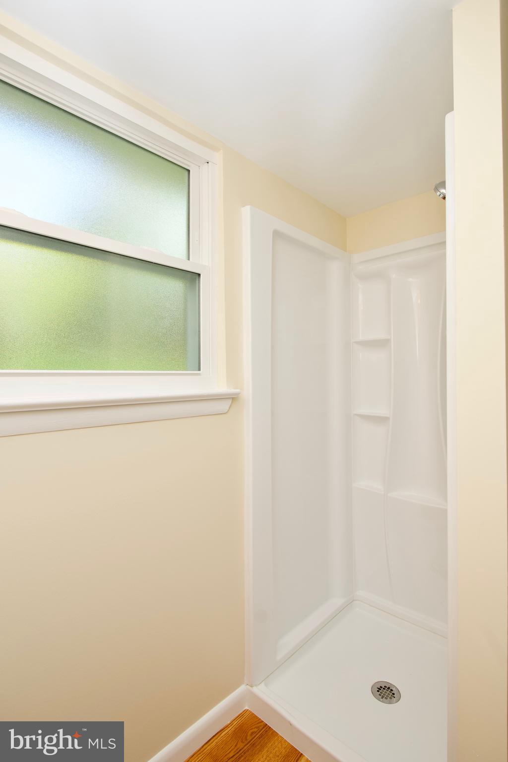 WILLOW RUN - Residential