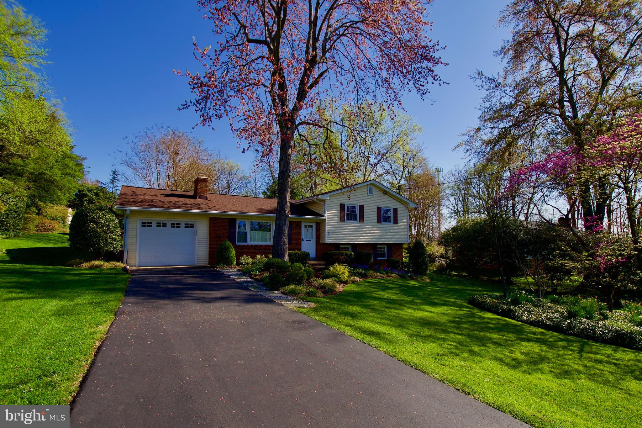 WILLOW RUN - Residential