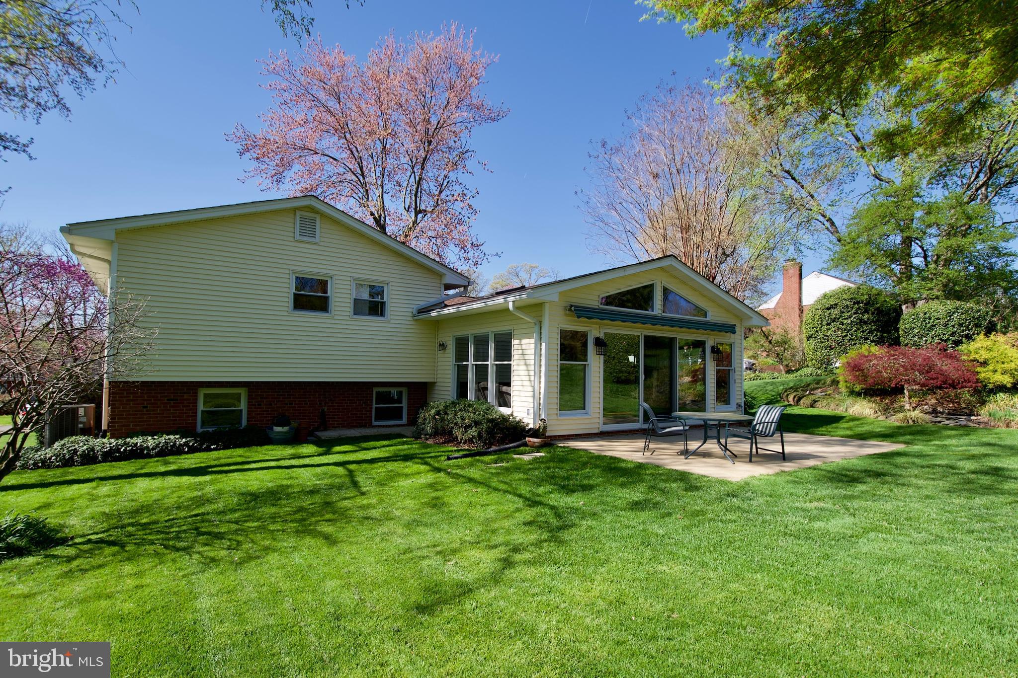 WILLOW RUN - Residential