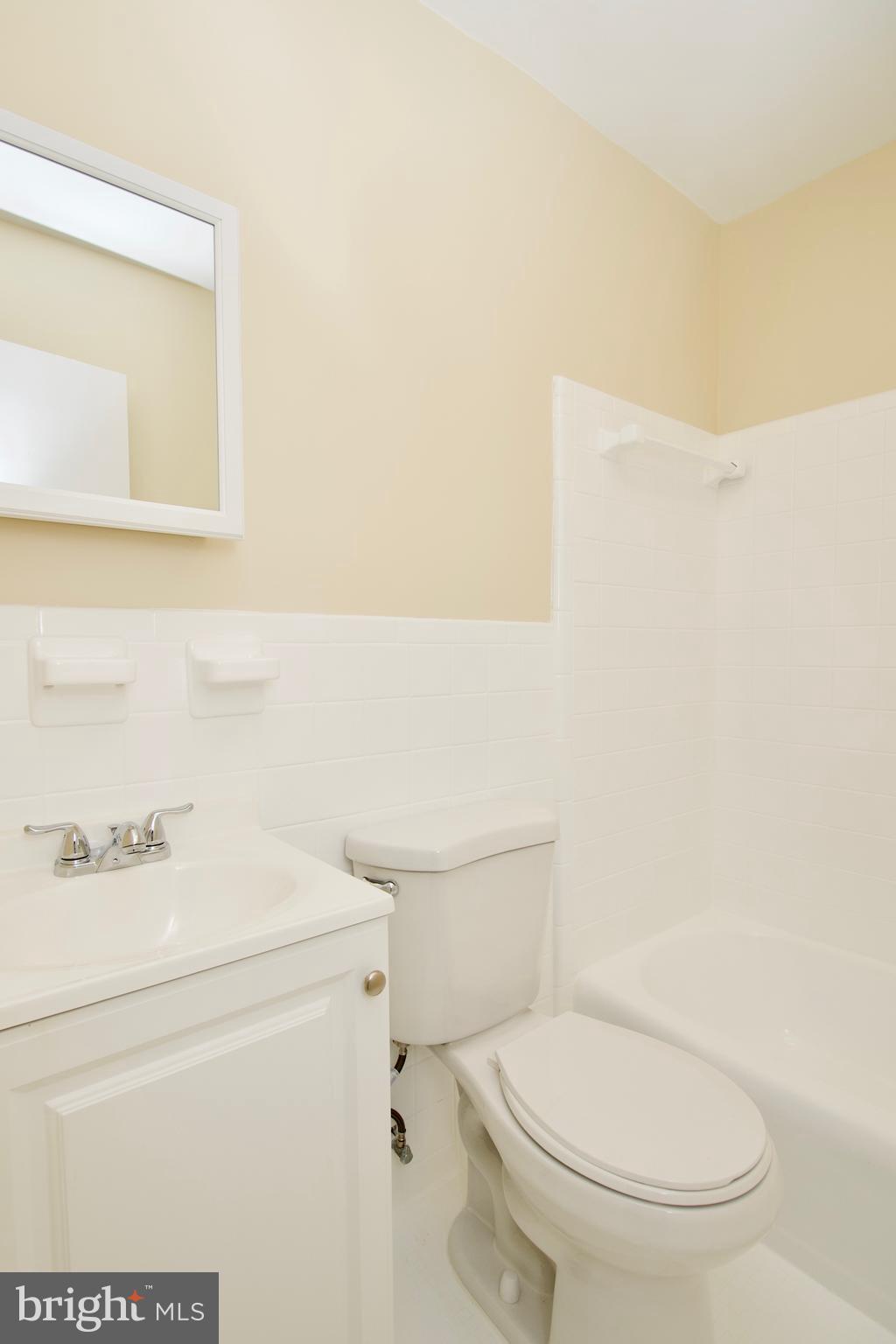 WILLOW RUN - Residential