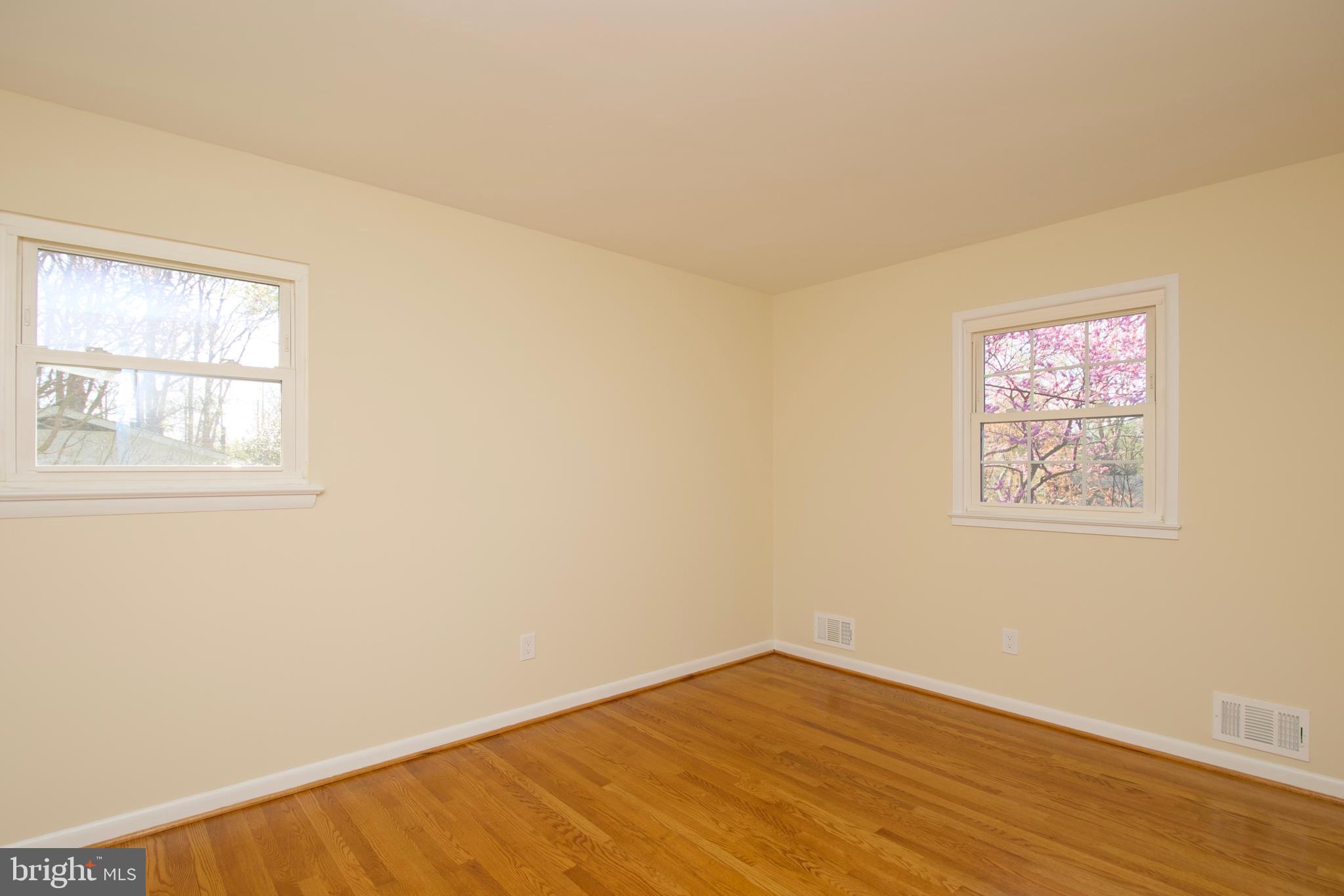 WILLOW RUN - Residential