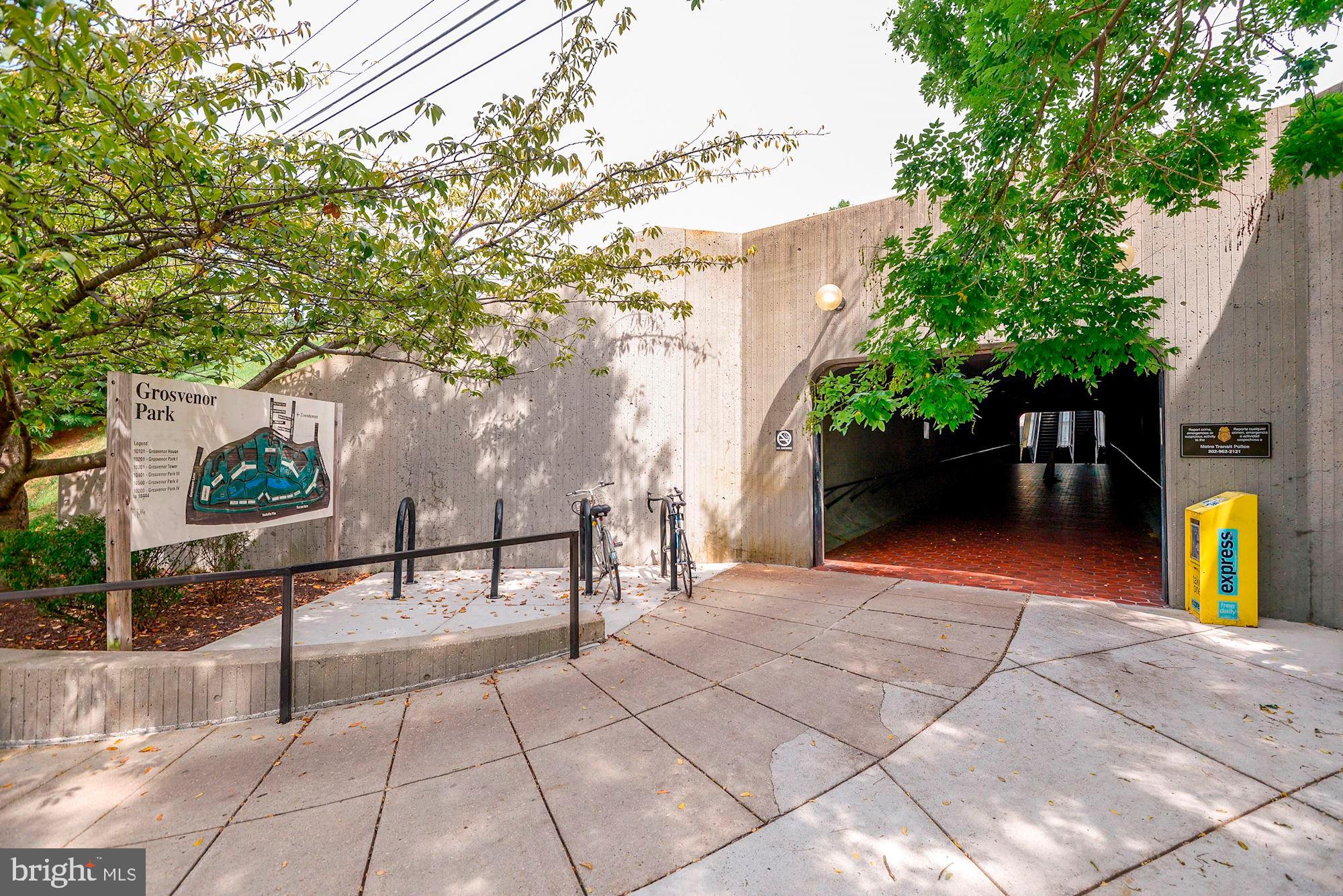 LUXMANOR - Residential