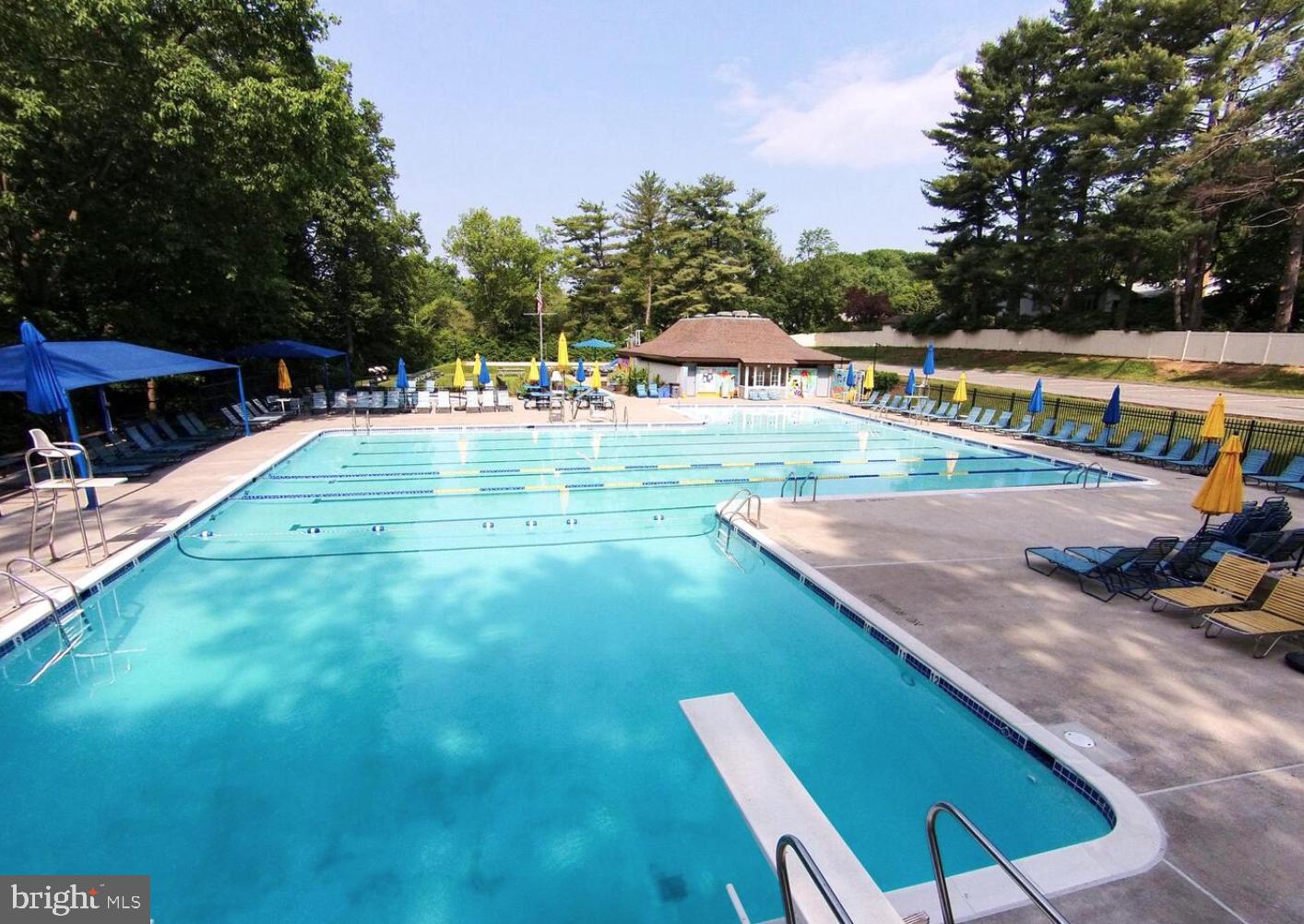 LUXMANOR - Residential