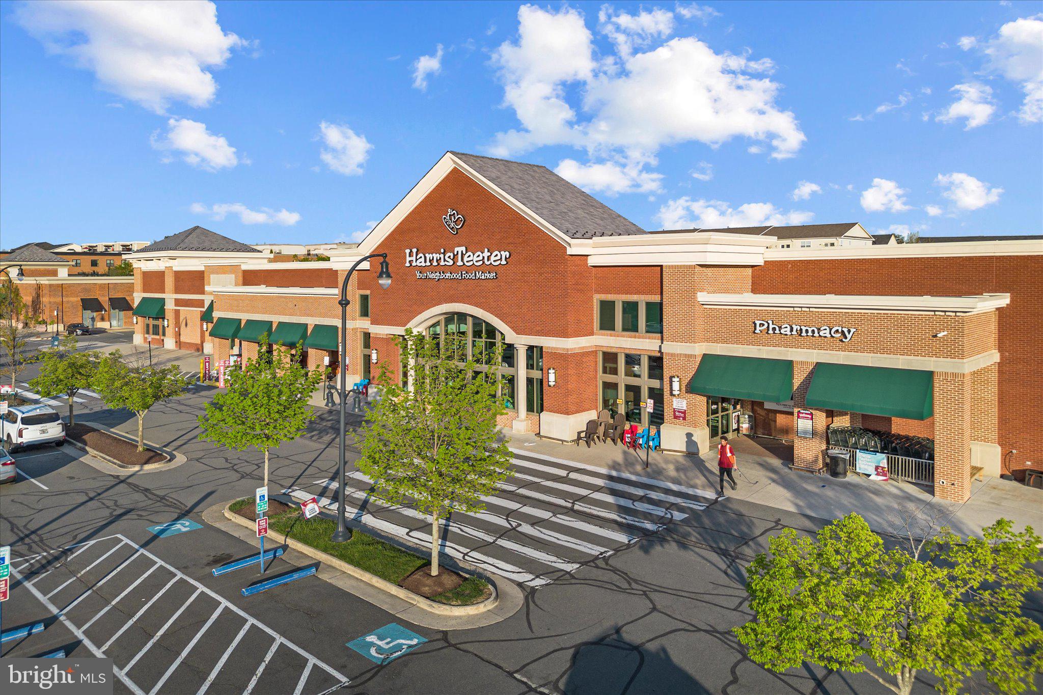 LANSDOWNE ON THE POTOMAC - Residential