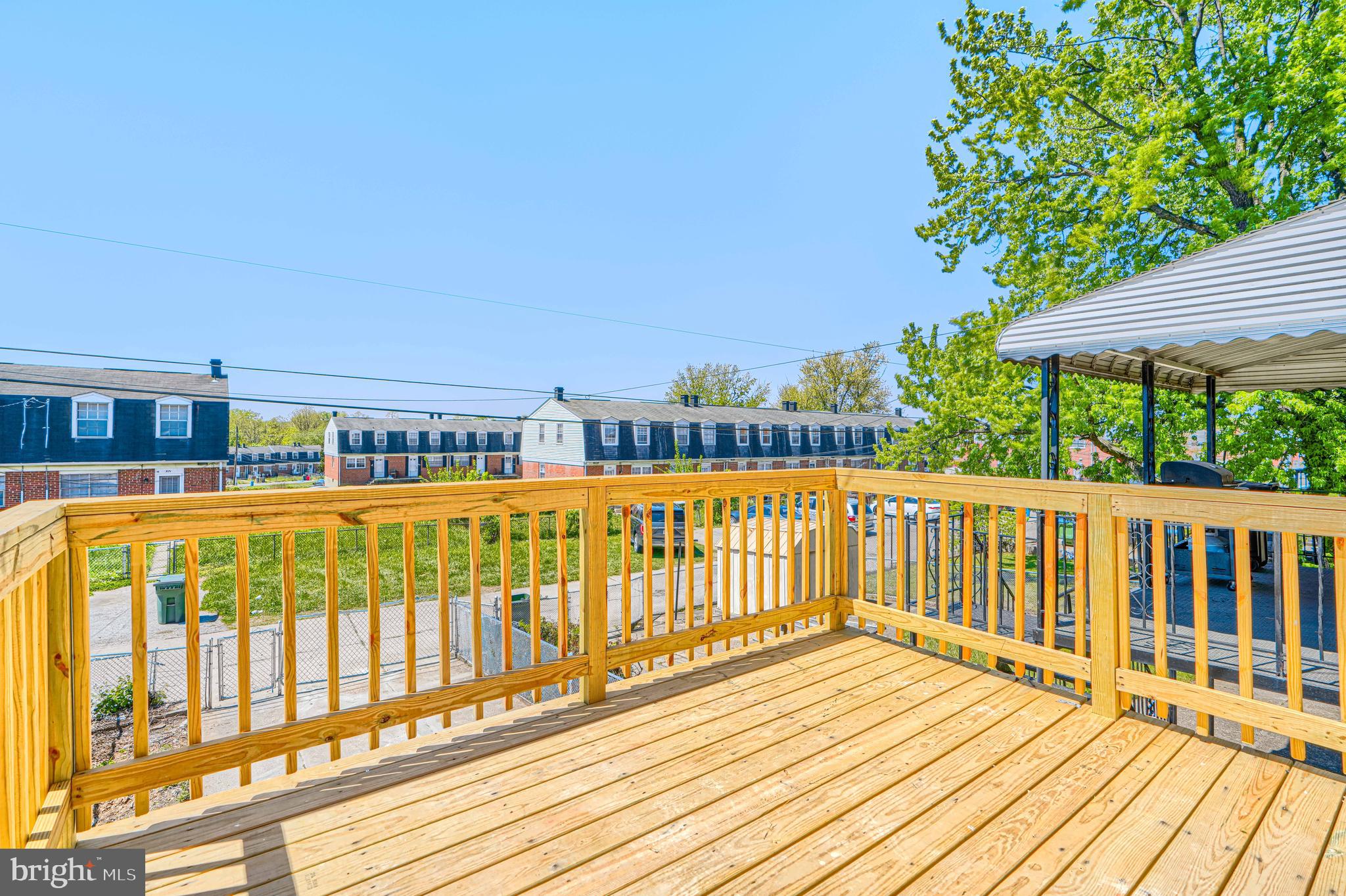 PARKSIDE - Residential