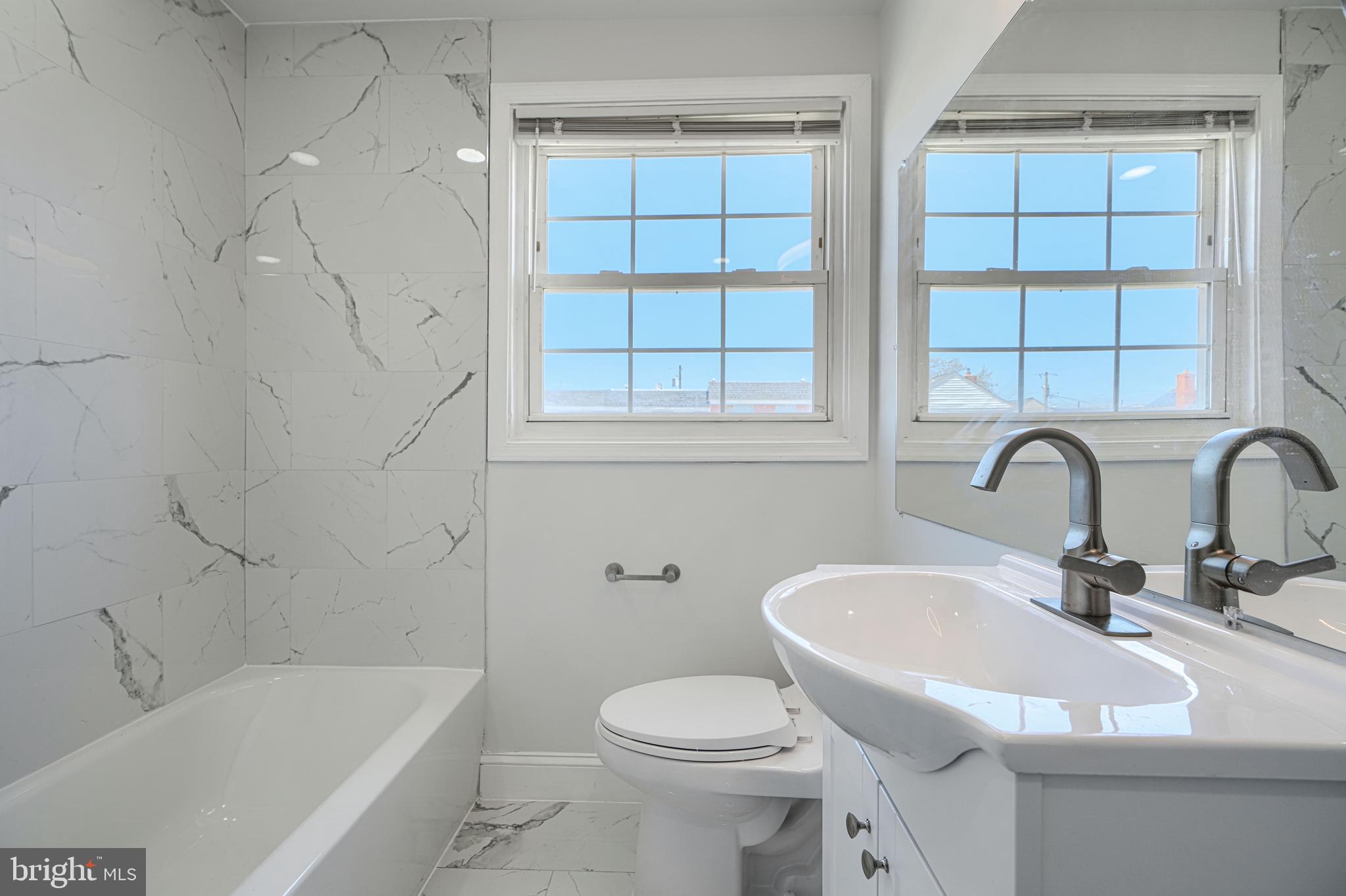 PARKSIDE - Residential