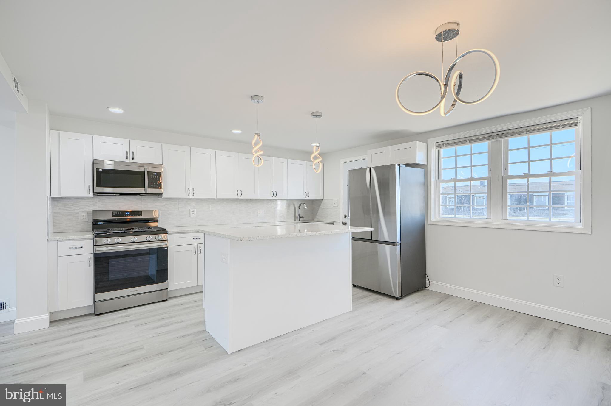 PARKSIDE - Residential