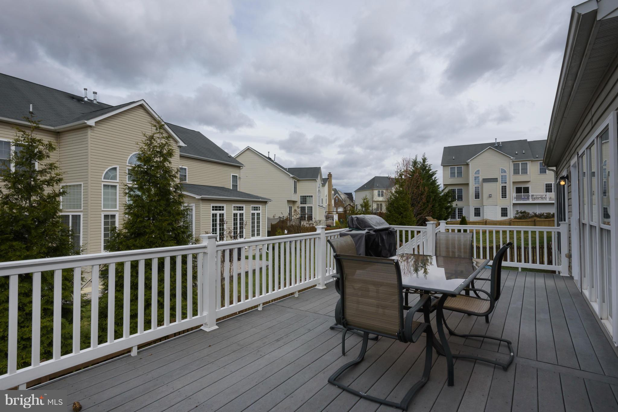 CHAPEL GROVE - Residential