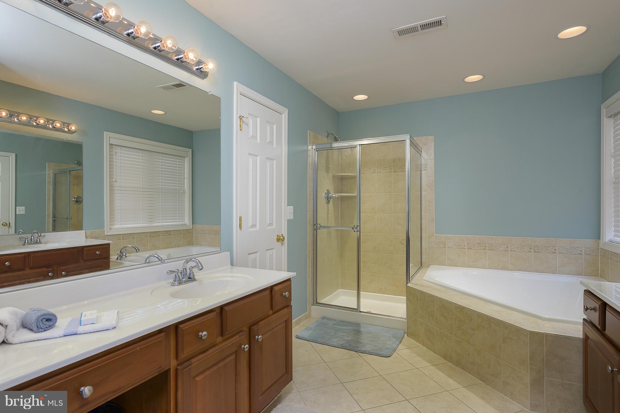 CHAPEL GROVE - Residential