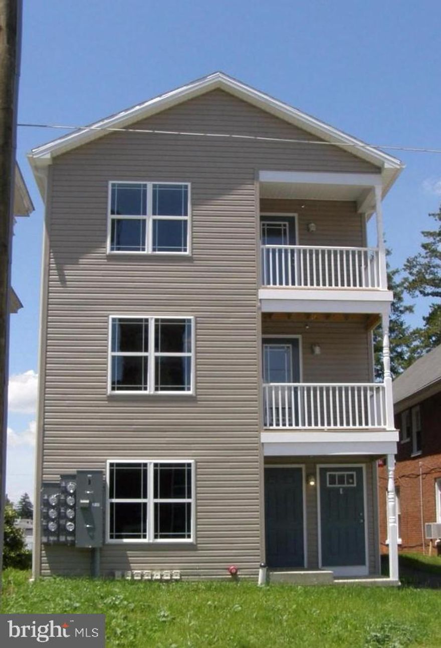 Looking for a new place to call home? This Second level apartment offers one level living in unit with living room, kitchen/dining combination, bedroom, full bath, laundry room and balcony. Off Street Parking. Close downtown Waynesboro, within walking distances to banks, restaurants, brewery's, pizza shops, and more! $45.00 per person application fee for anyone over the age of 18 residing in the unit. Available 5/15/24.