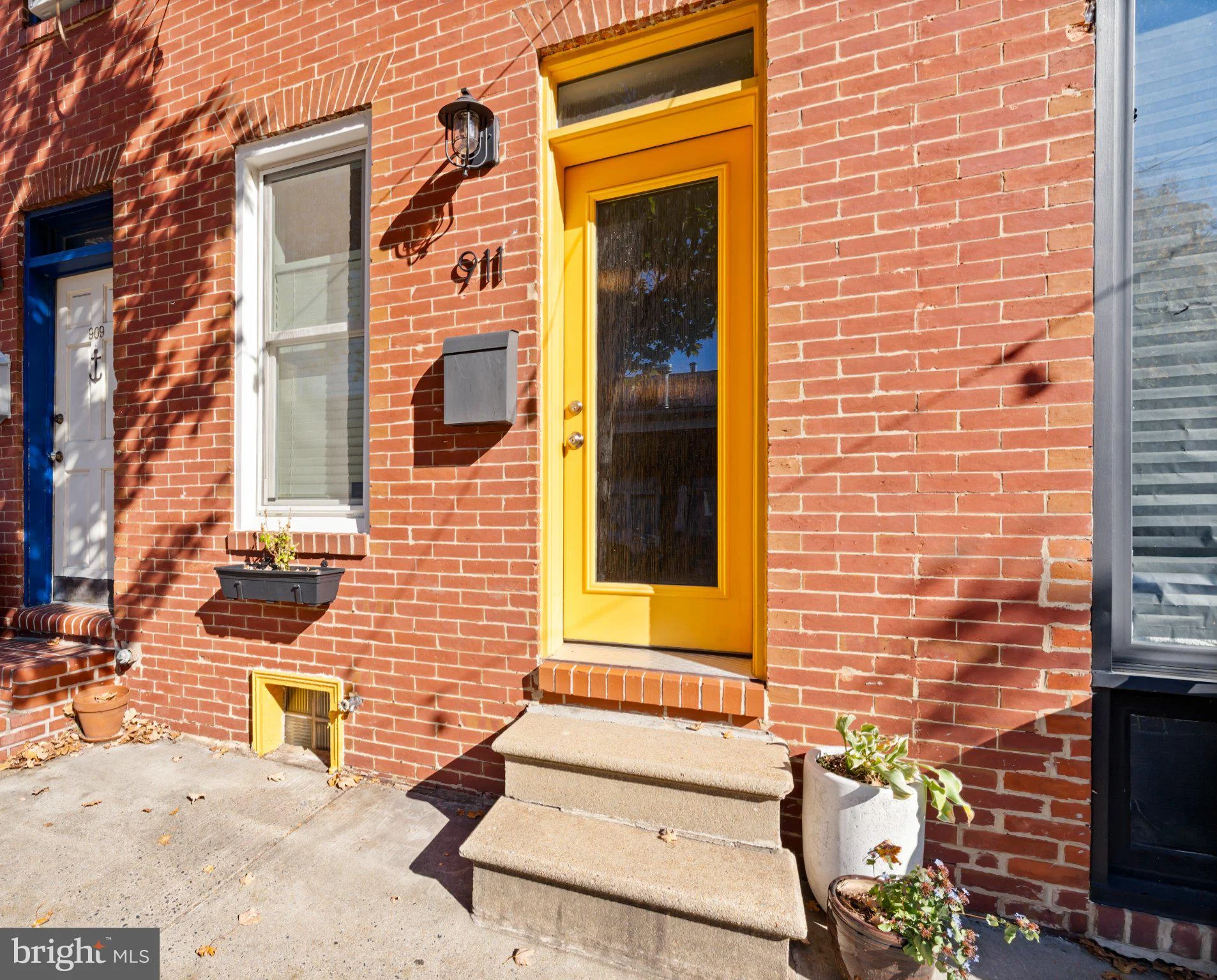911 Binney Street
