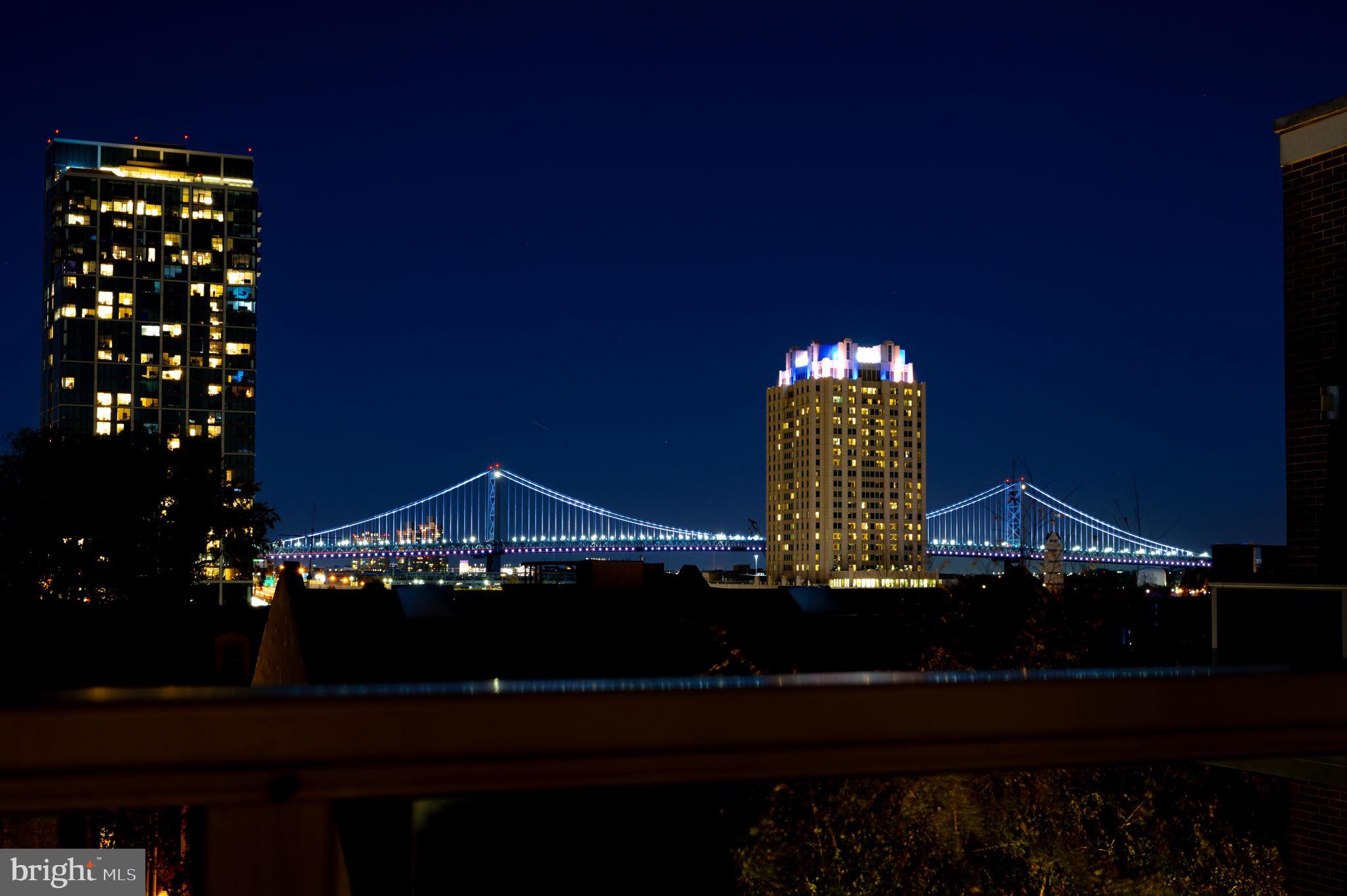 SOCIETY HILL - Residential