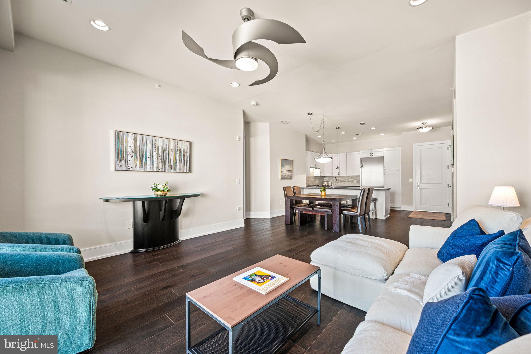 SOCIETY HILL - Residential