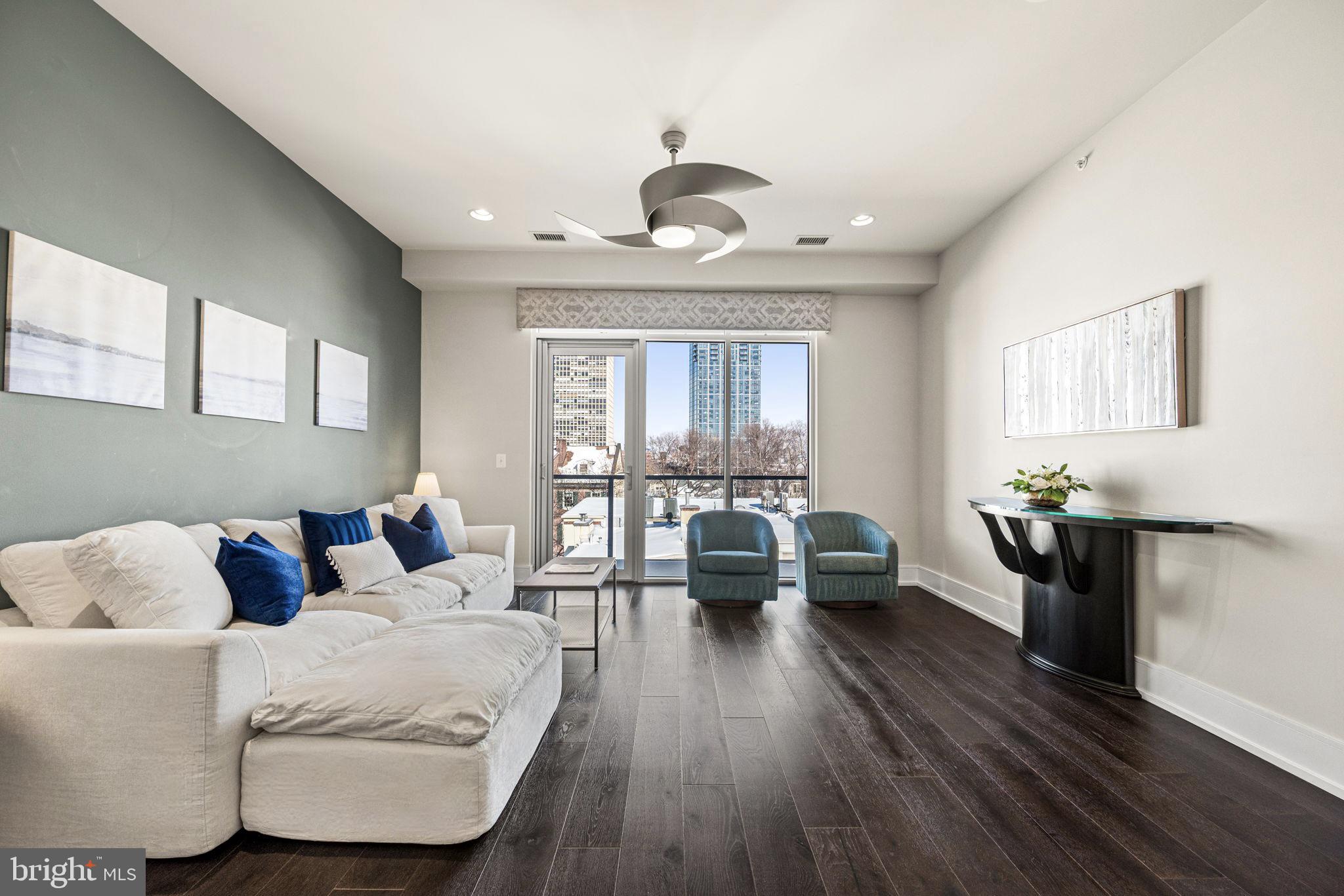 SOCIETY HILL - Residential