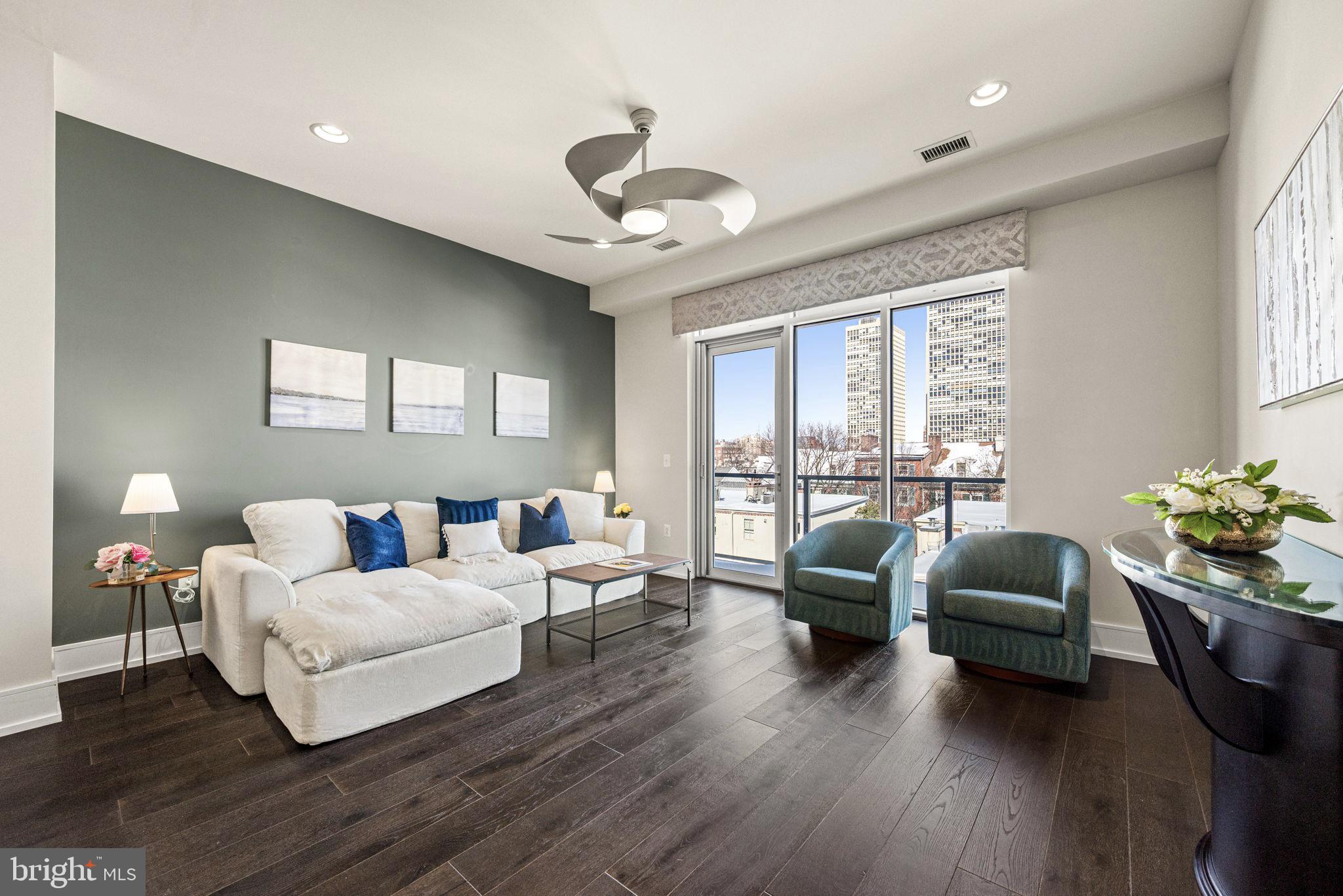 SOCIETY HILL - Residential