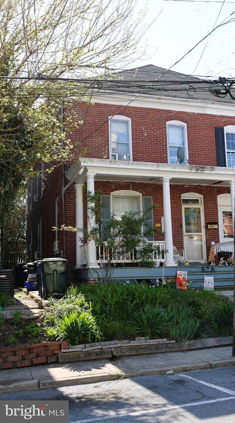 Townhouse For Sale - 626 N Mulberry Street<br/> HAGERSTOWN, MD 21740