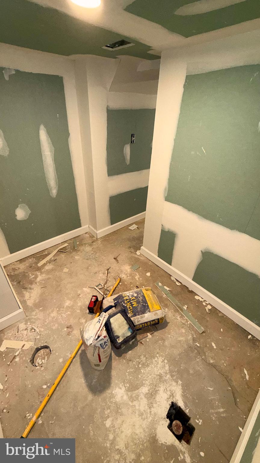 EASTERWOOD - Residential