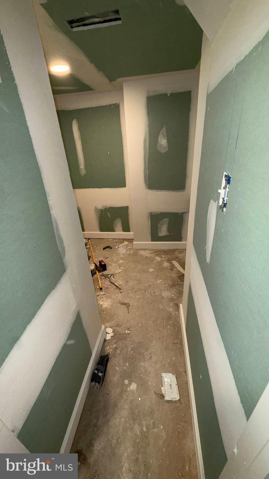 EASTERWOOD - Residential