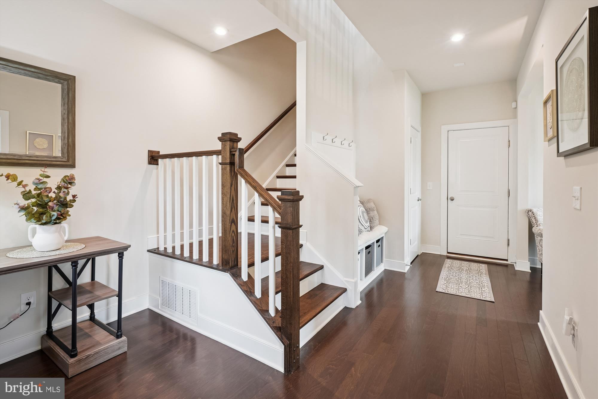 1522 MEADOWLARK GLEN ROAD